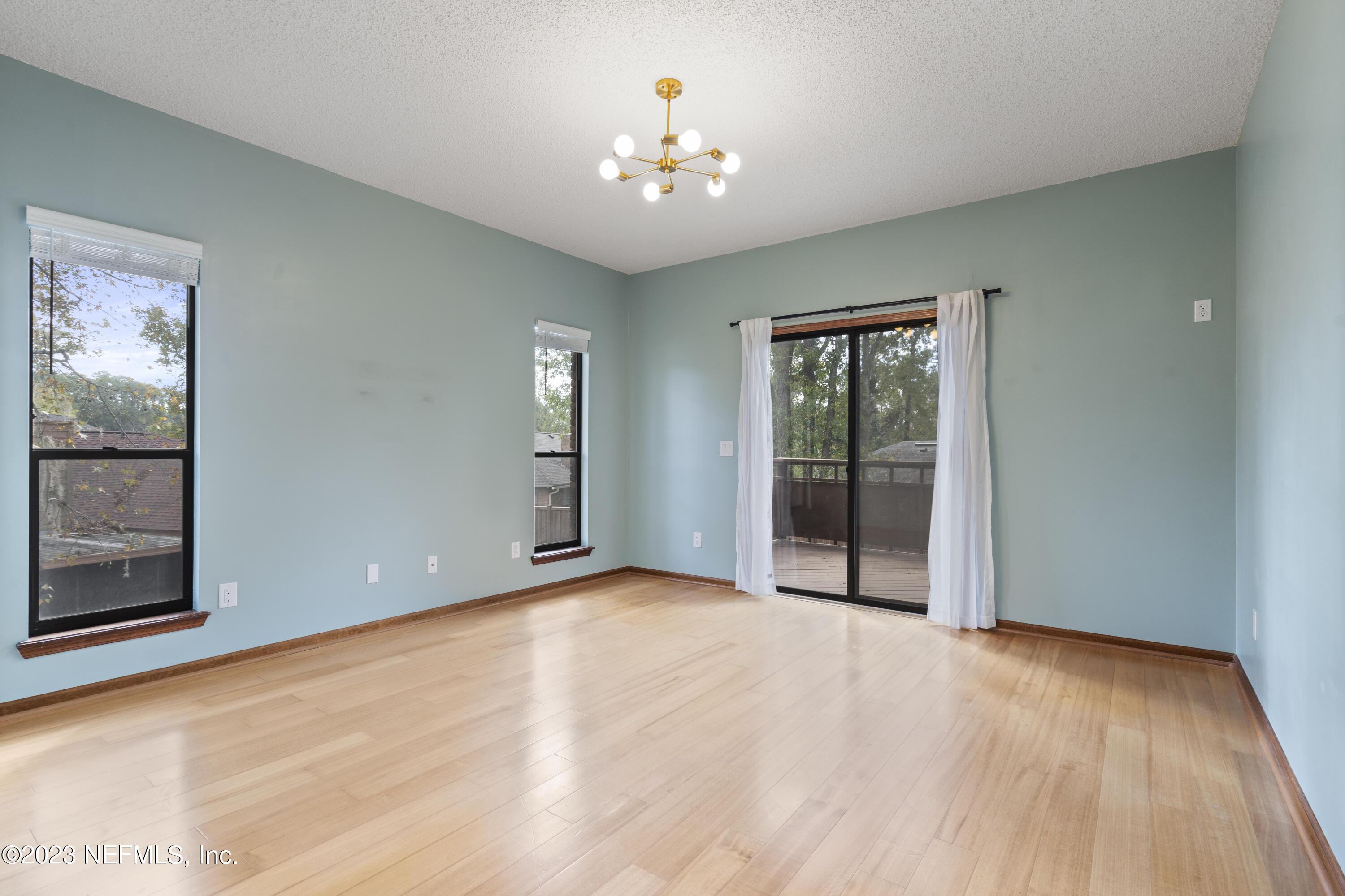 3020 AUTUMN WOOD Court