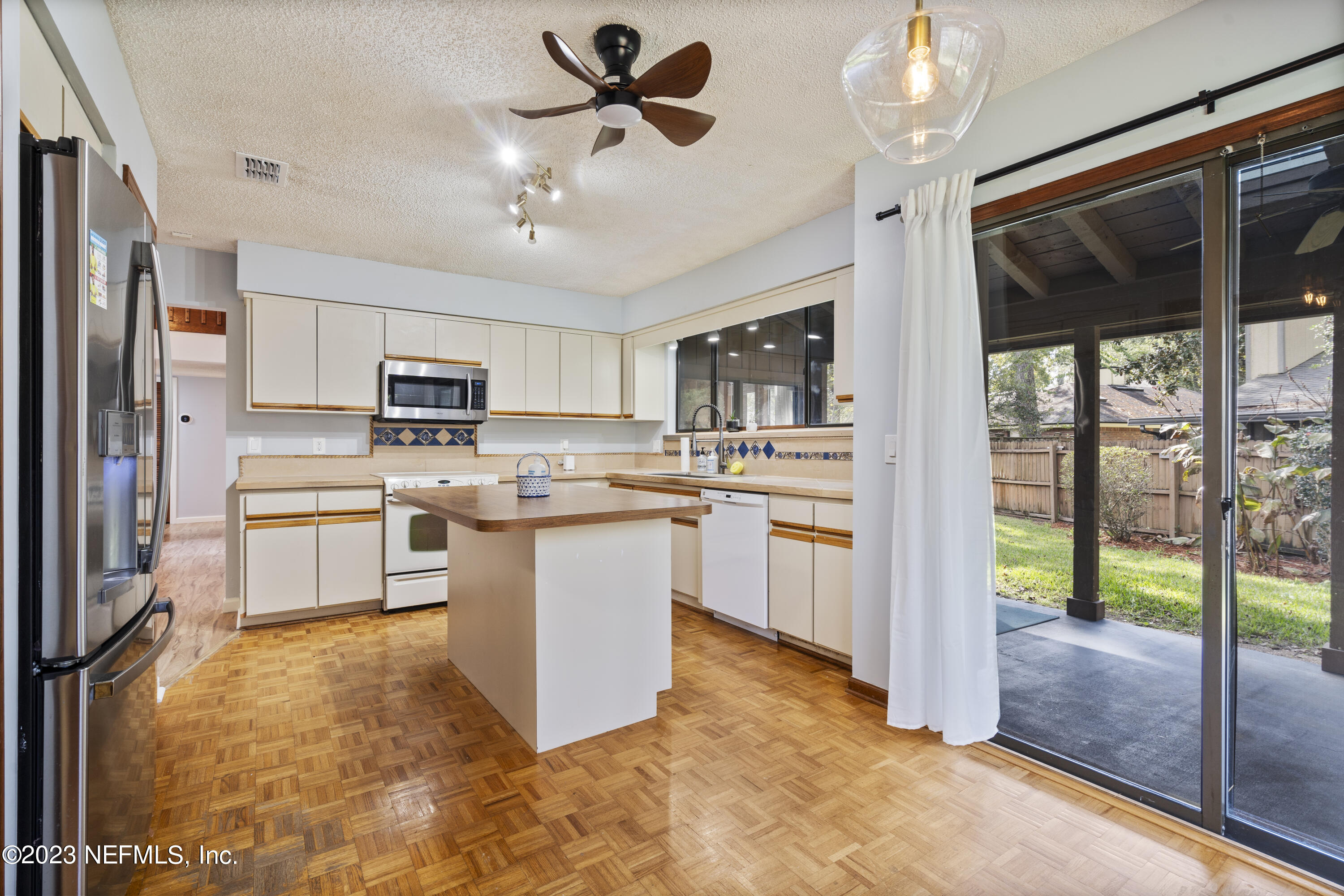 3020 AUTUMN WOOD Court