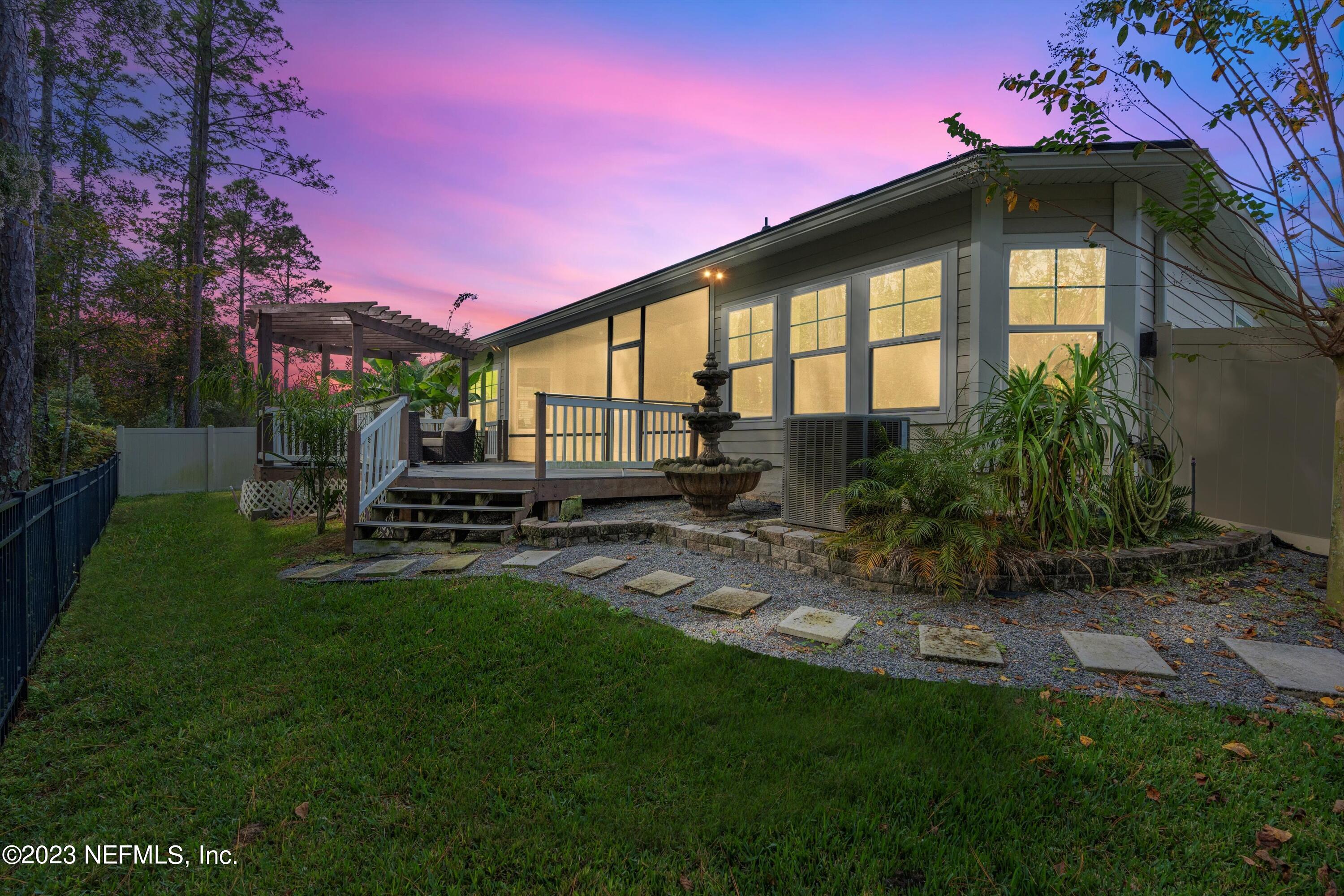 260 COCONUT PALM Parkway