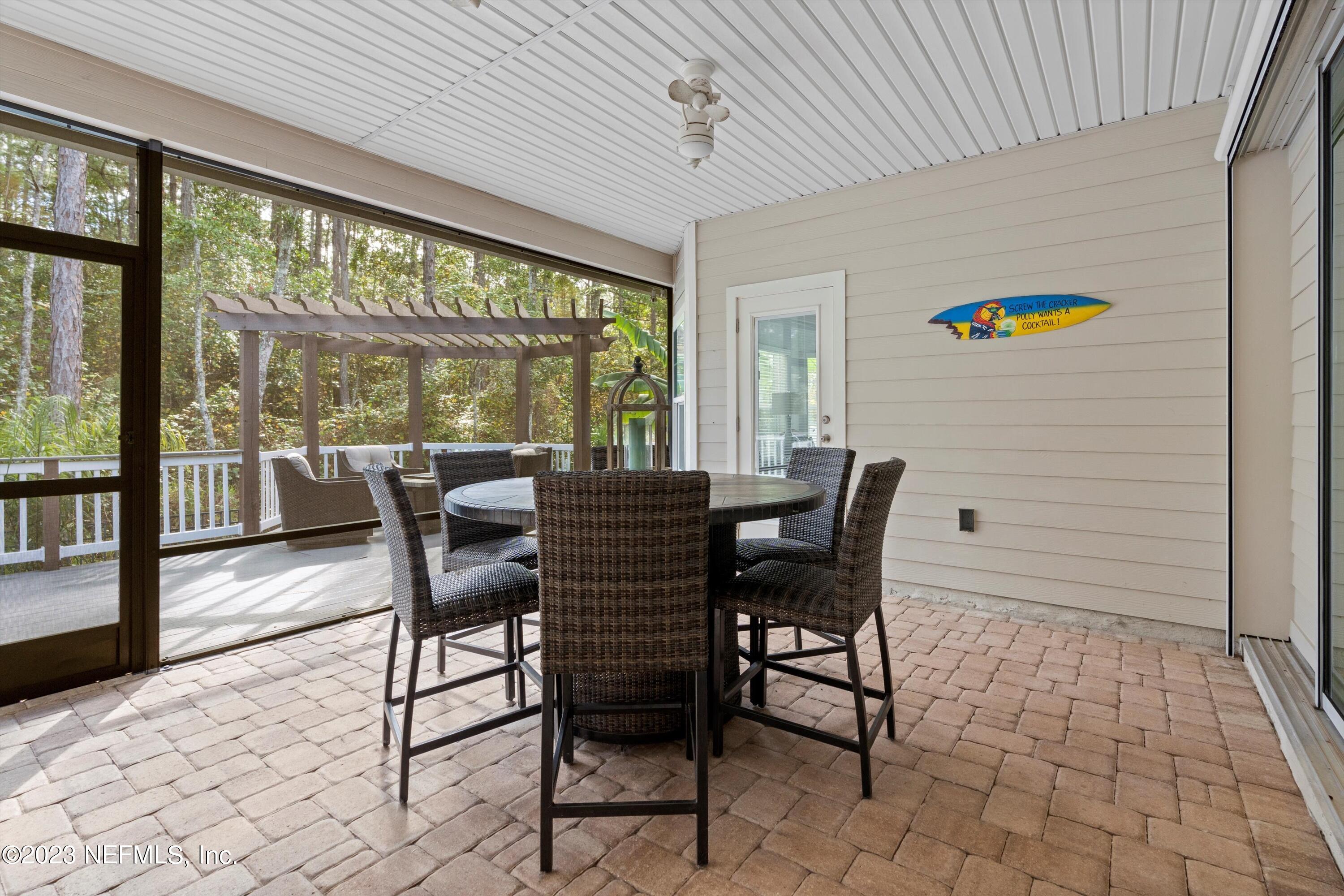 260 COCONUT PALM Parkway