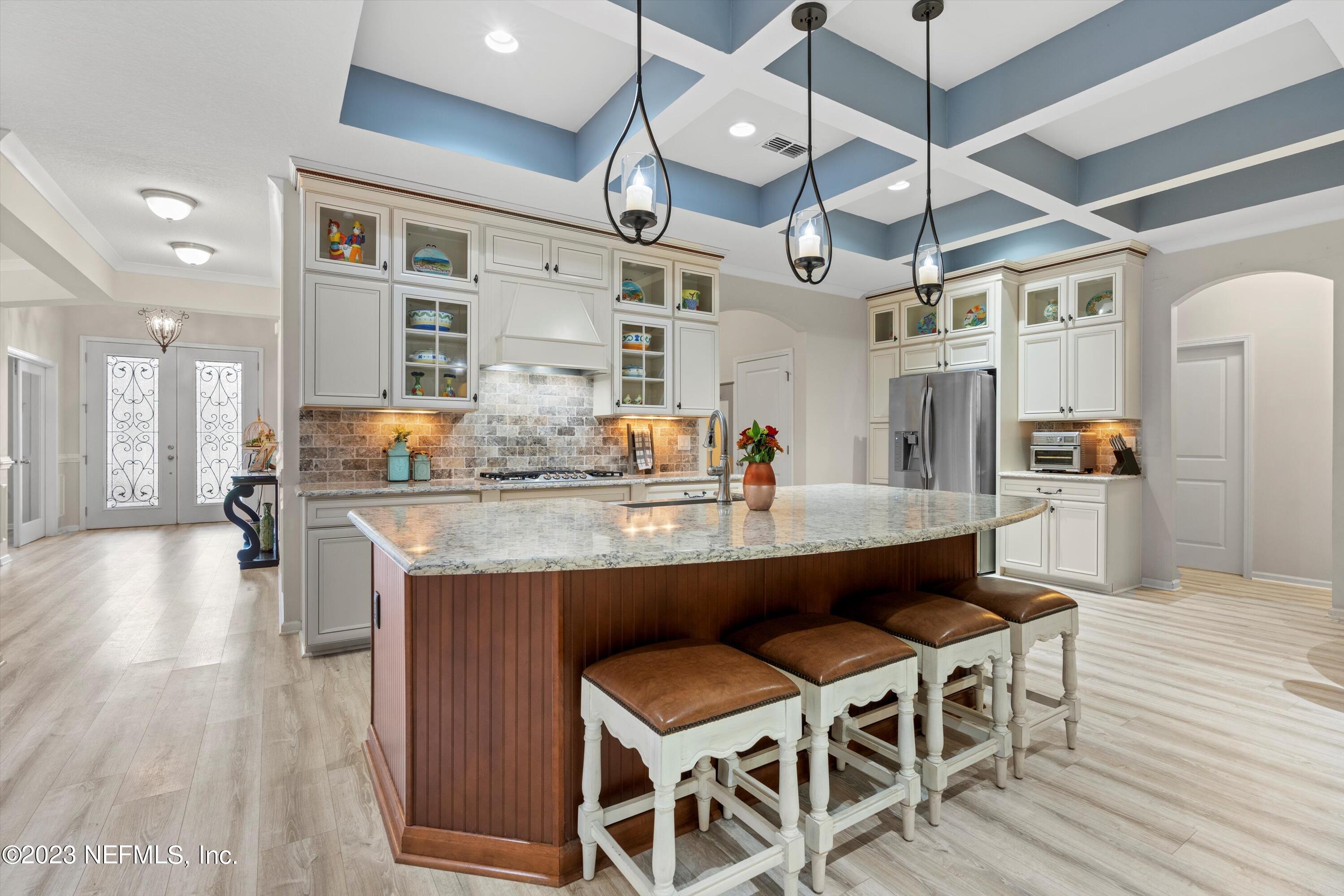 260 COCONUT PALM Parkway