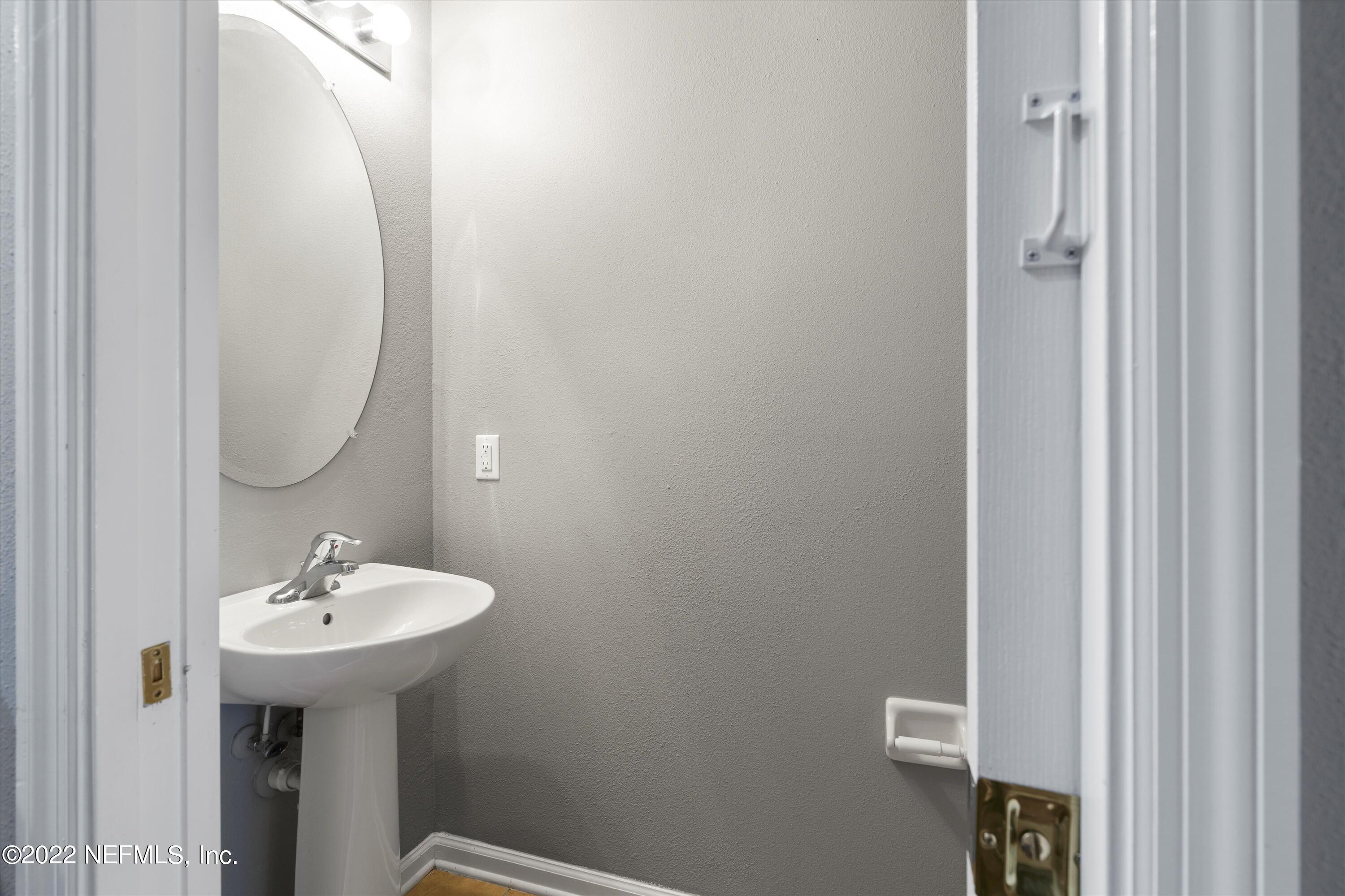 6054 BARTRAM VILLAGE Drive