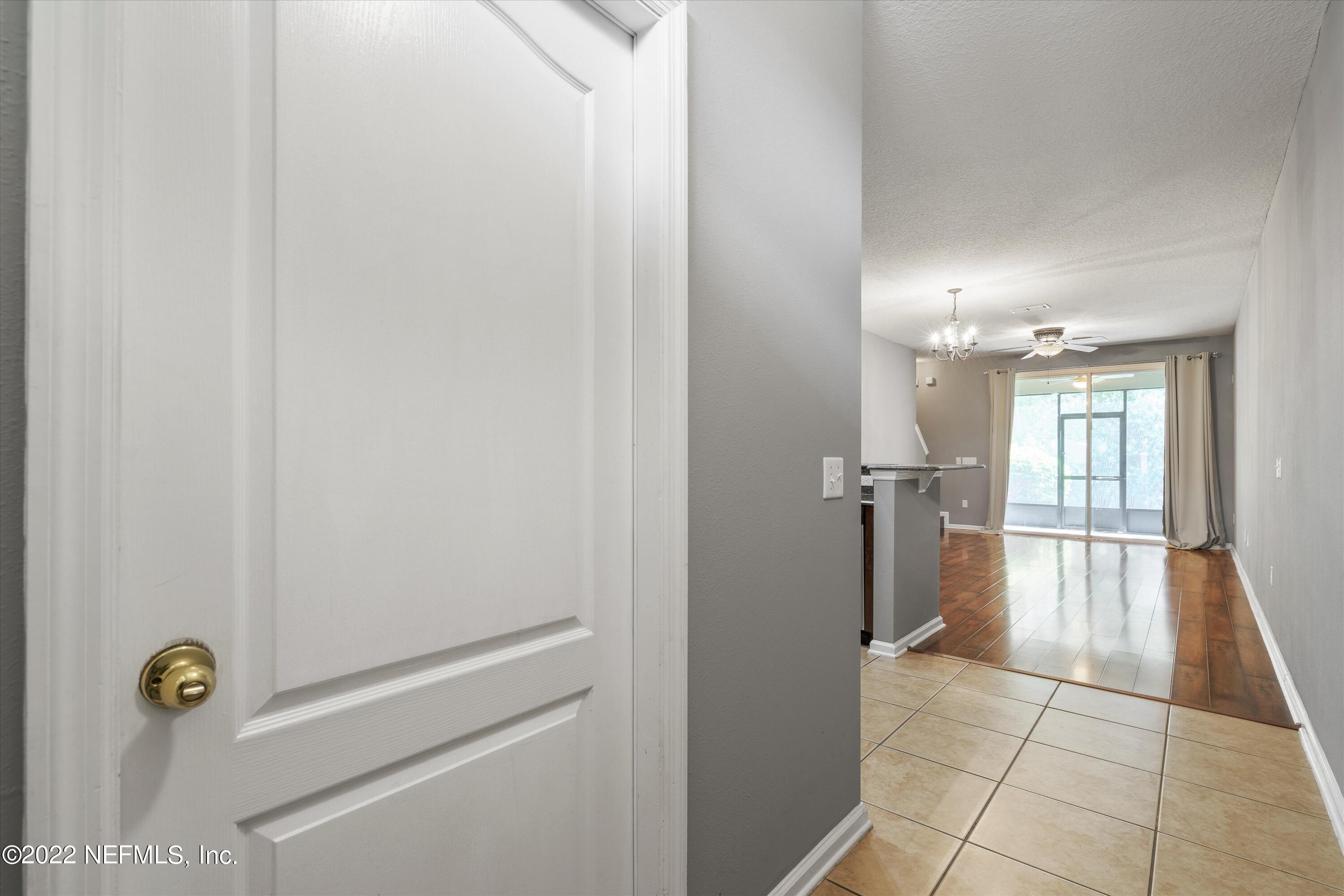 6054 BARTRAM VILLAGE Drive