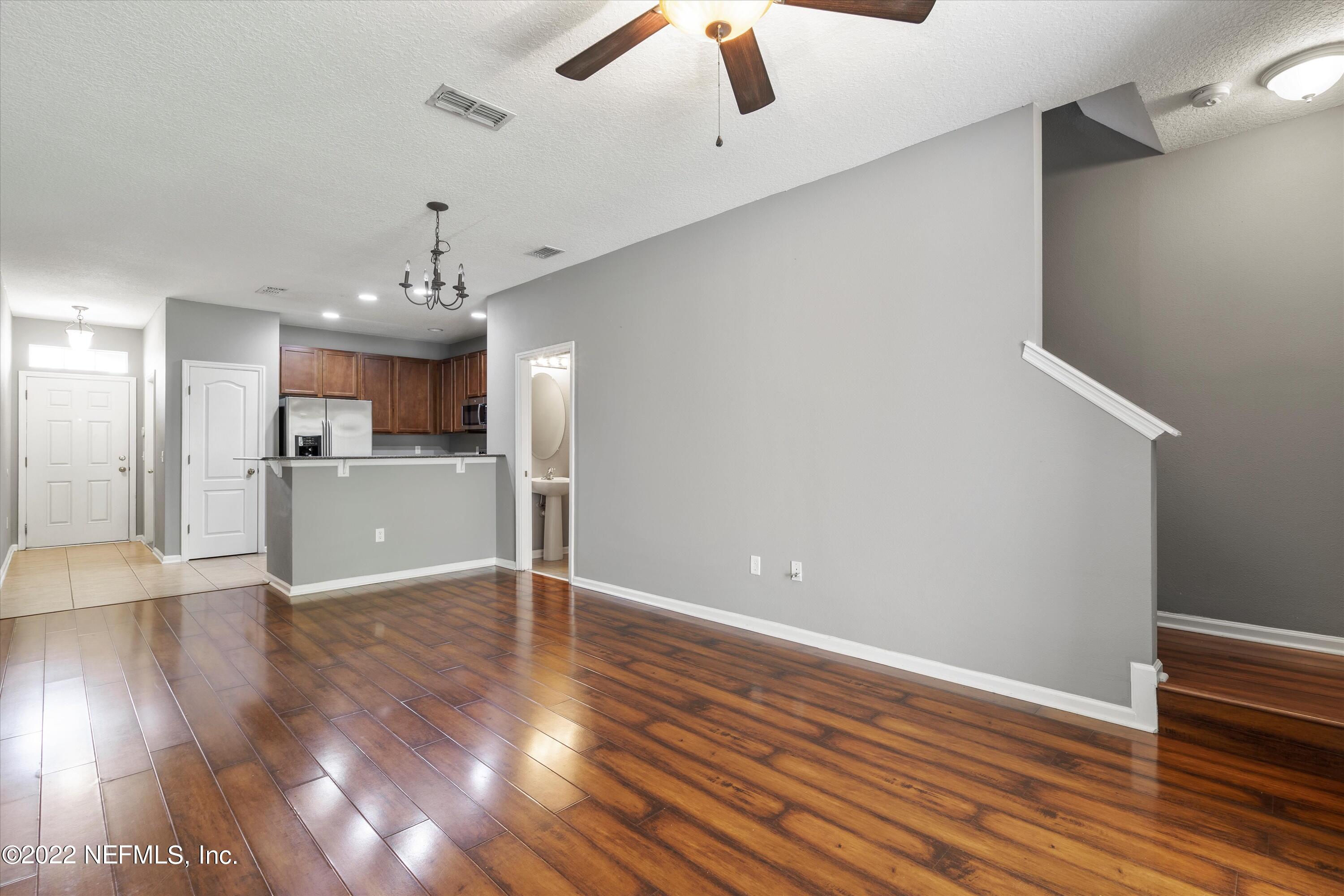 6054 BARTRAM VILLAGE Drive