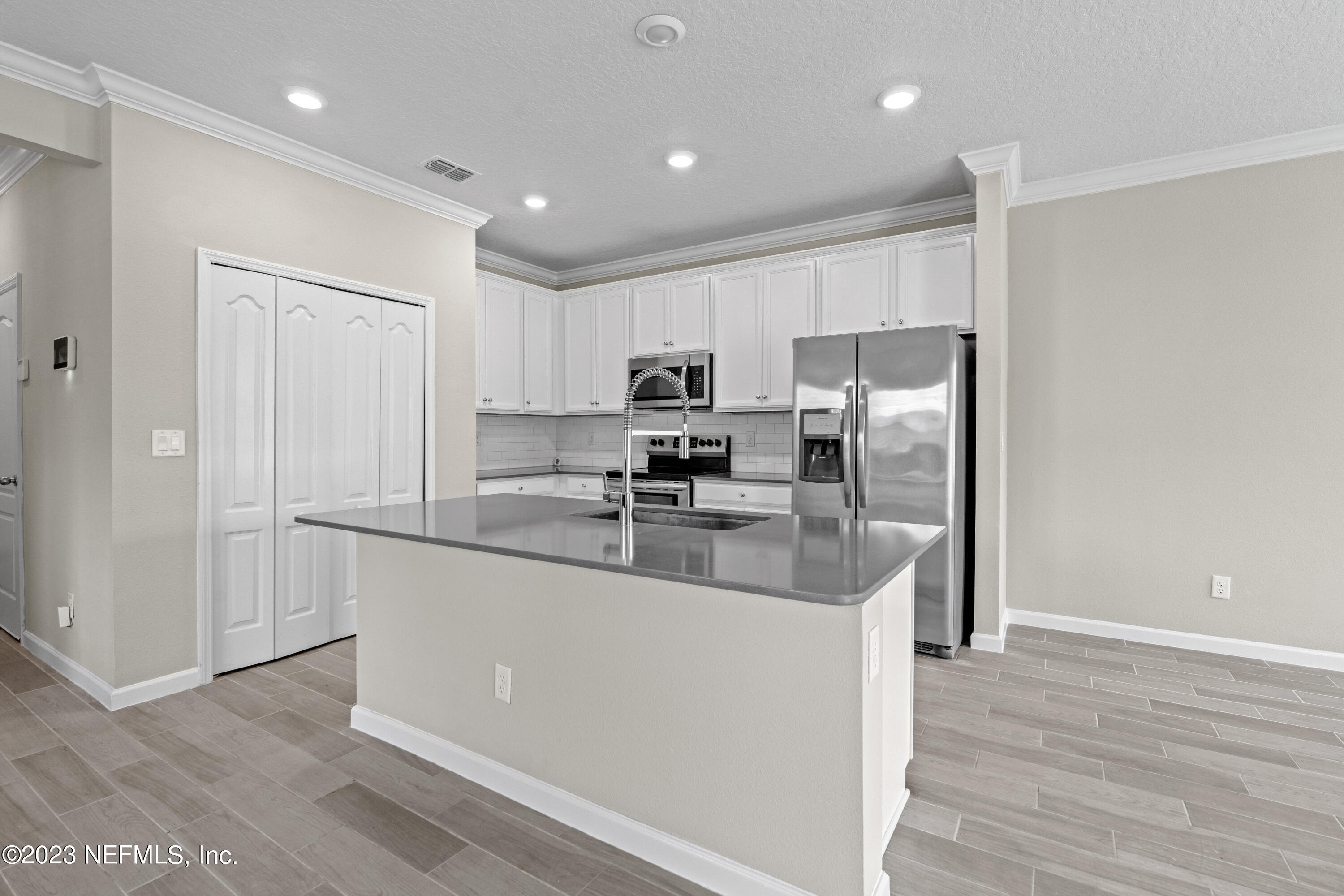 1604 POTTSBURG POINT Drive