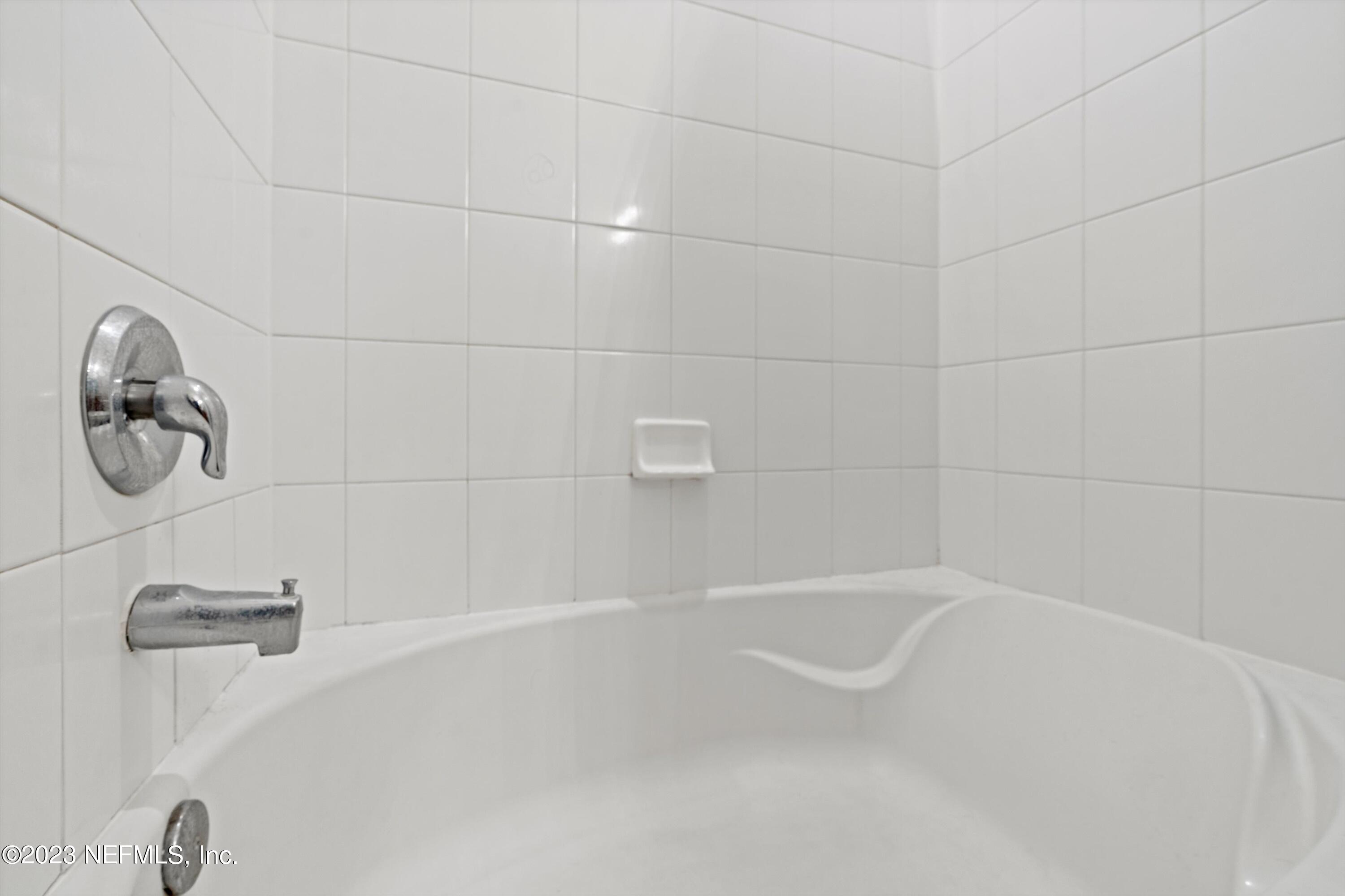 6128 BARTRAM VILLAGE Drive