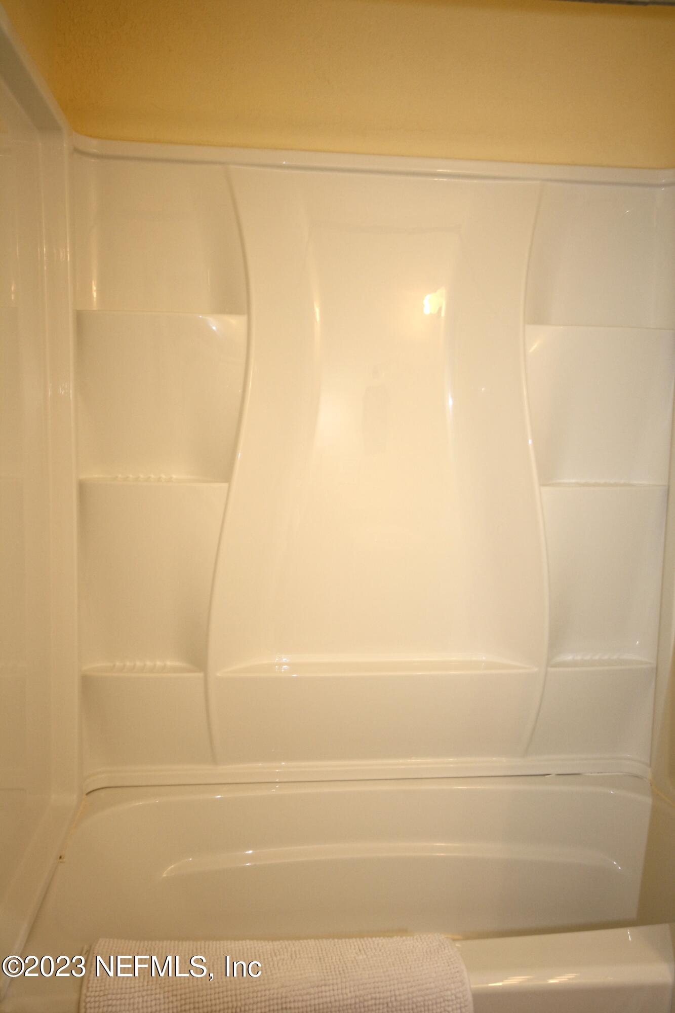 7740 SOUTHSIDE Boulevard, 2106