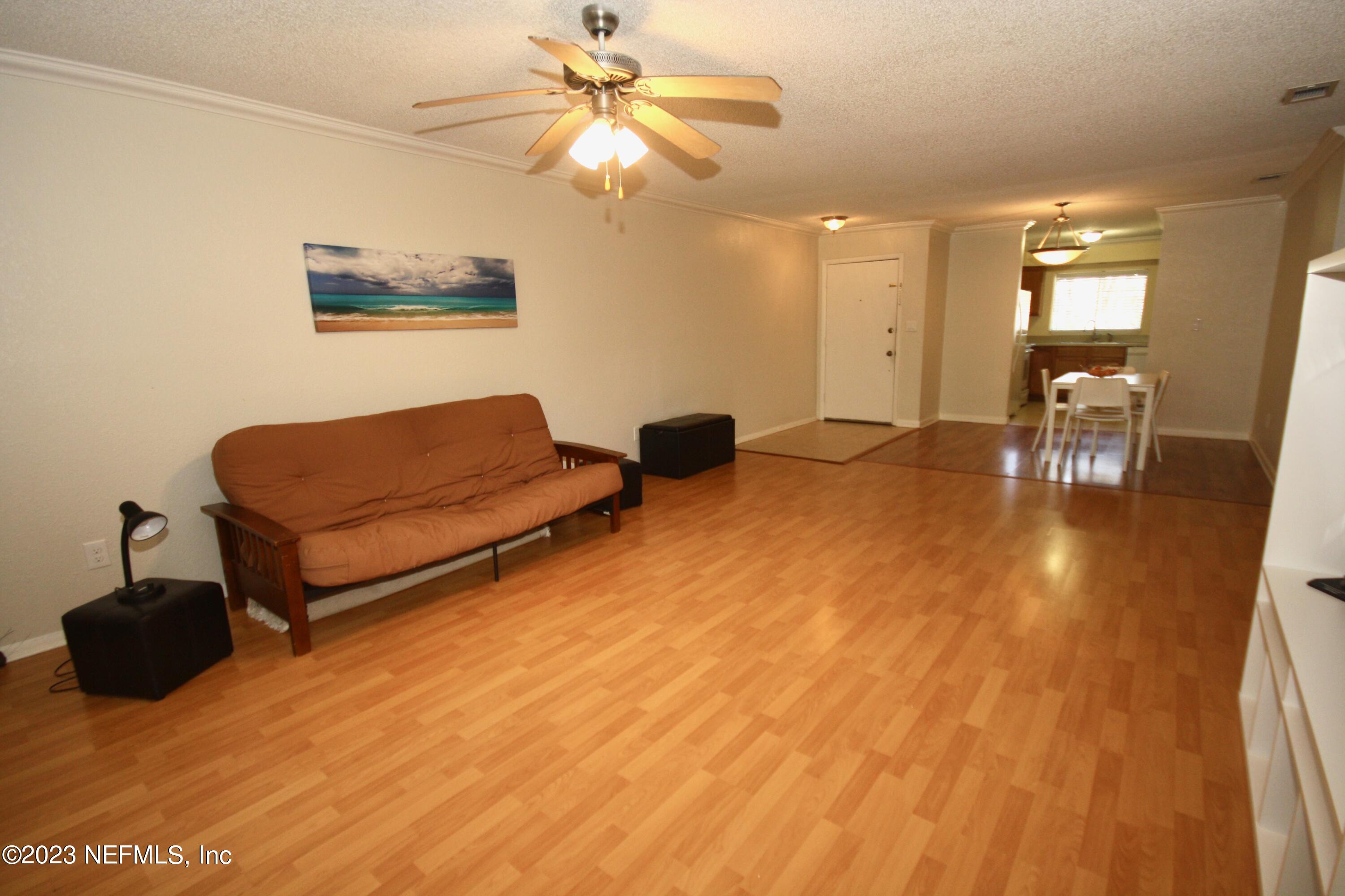 7740 SOUTHSIDE Boulevard, 2106