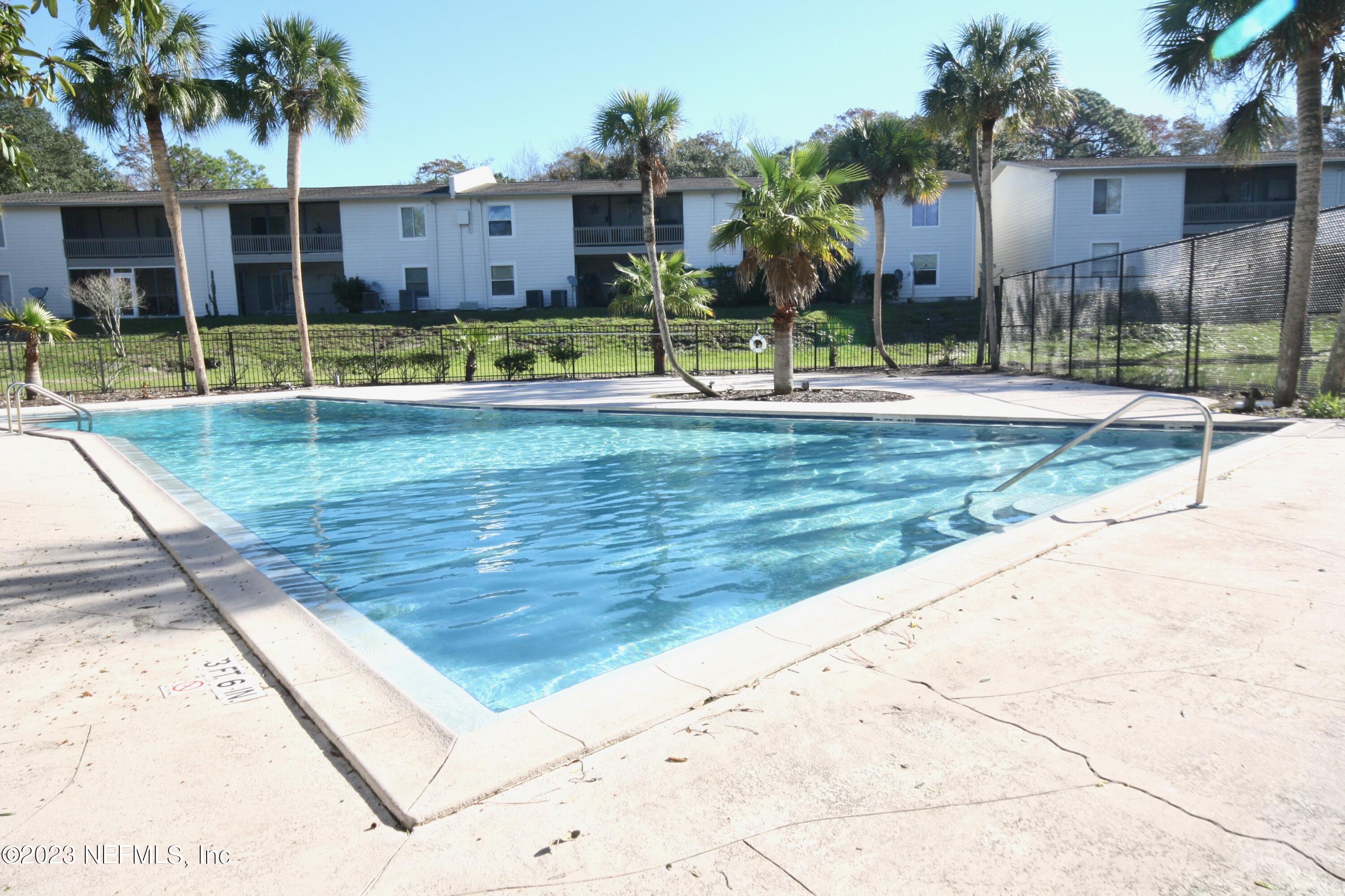 7740 SOUTHSIDE Boulevard, 2106