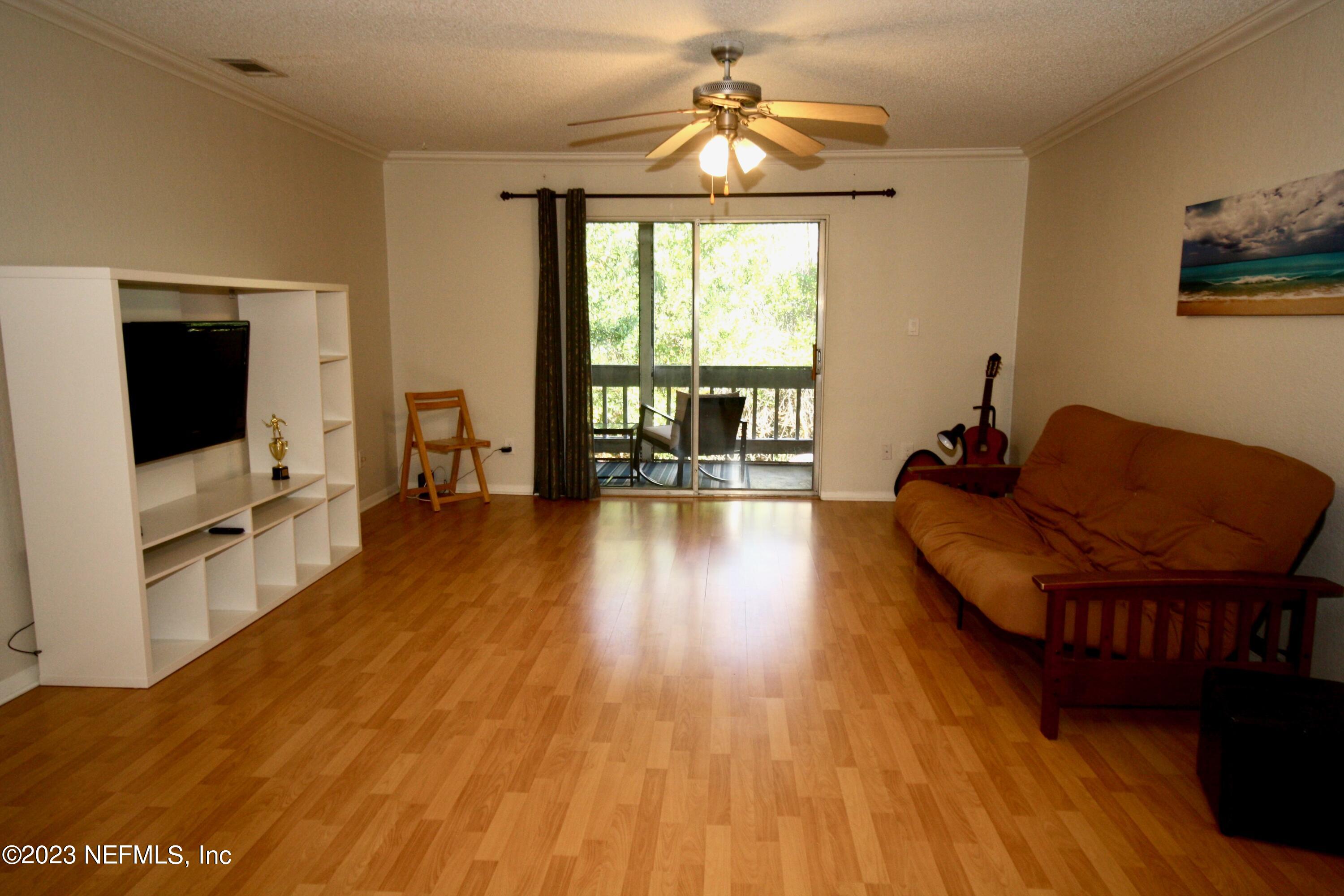 7740 SOUTHSIDE Boulevard, 2106