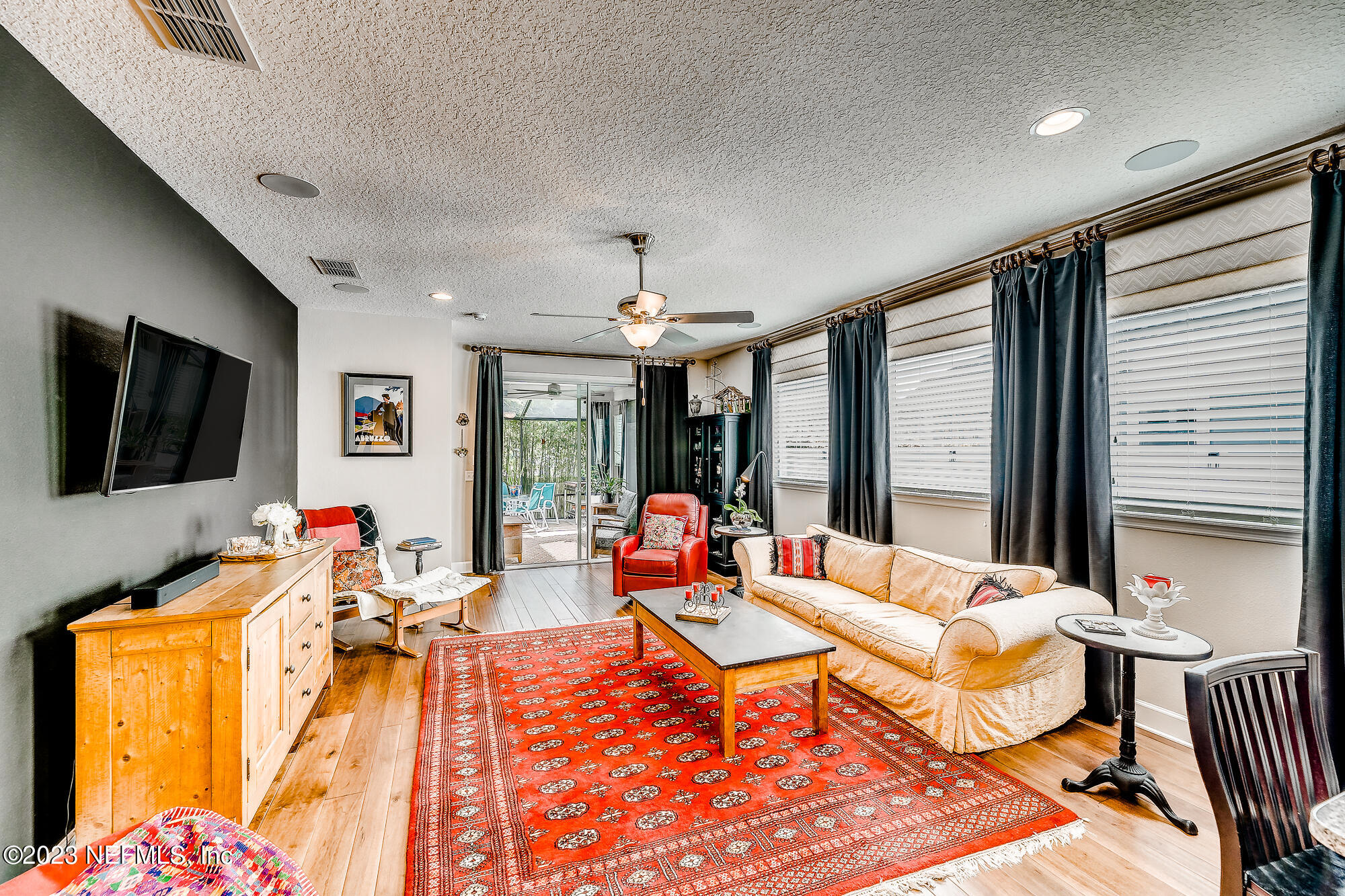 276 PALM BREEZE Drive