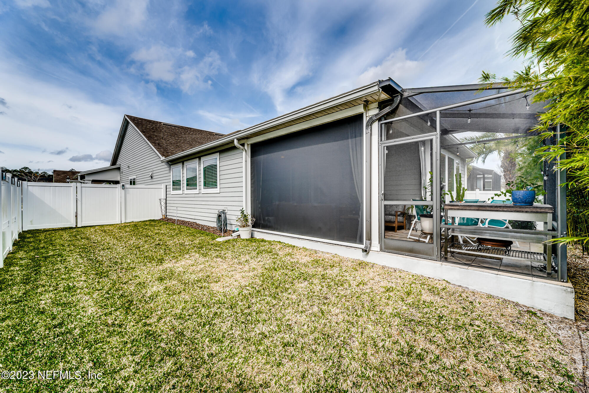 276 PALM BREEZE Drive