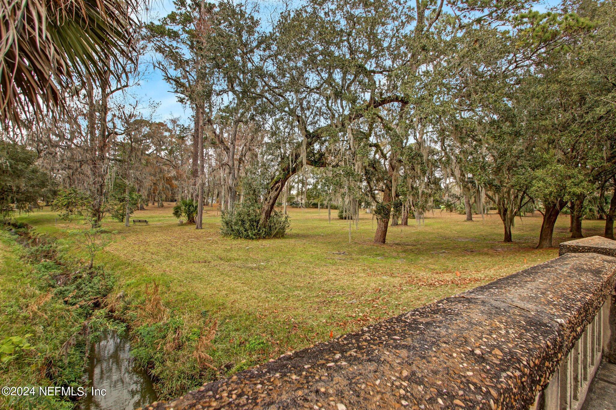 2912 ST JOHNS Avenue, 24