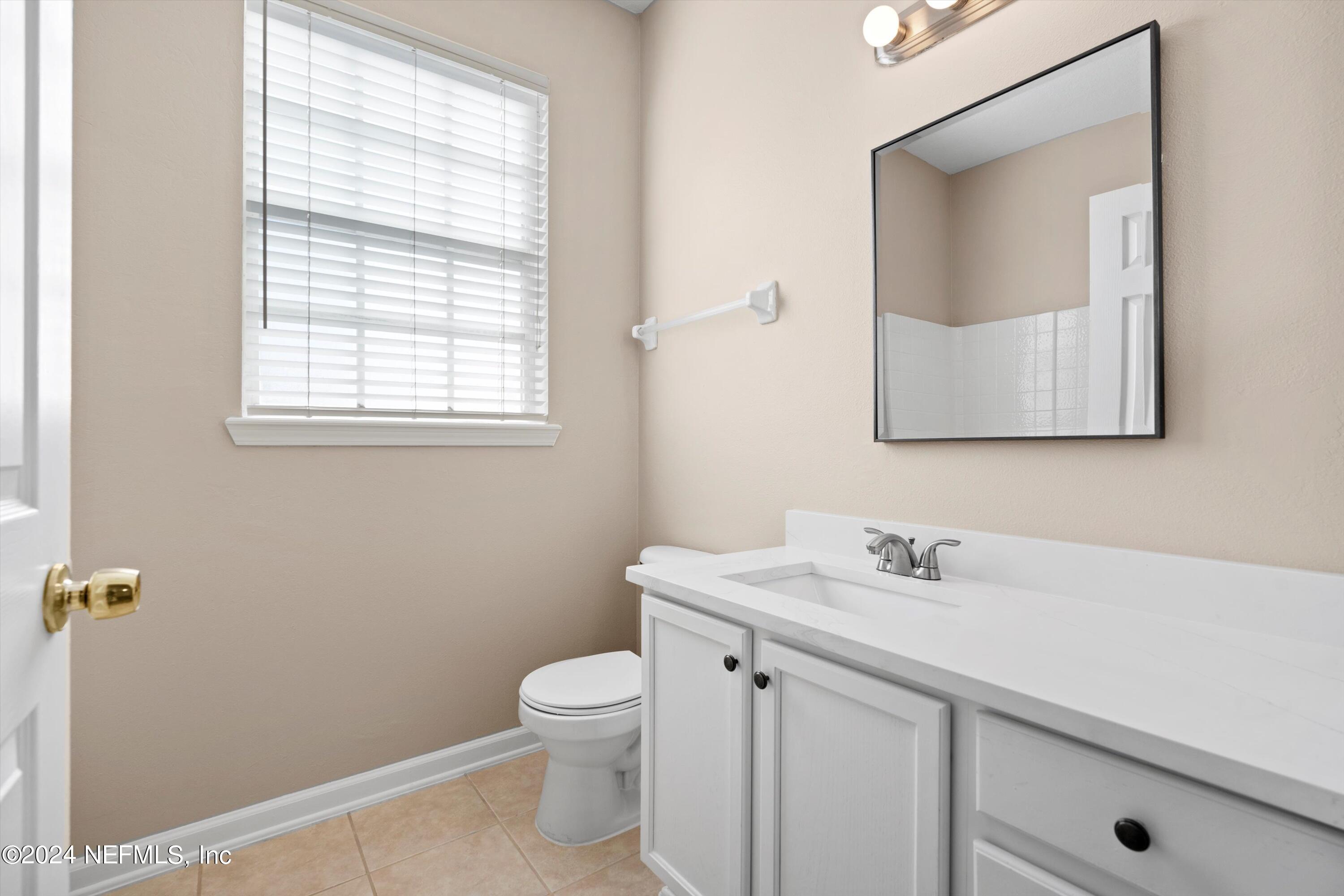 7990 BAYMEADOWS Road, 206