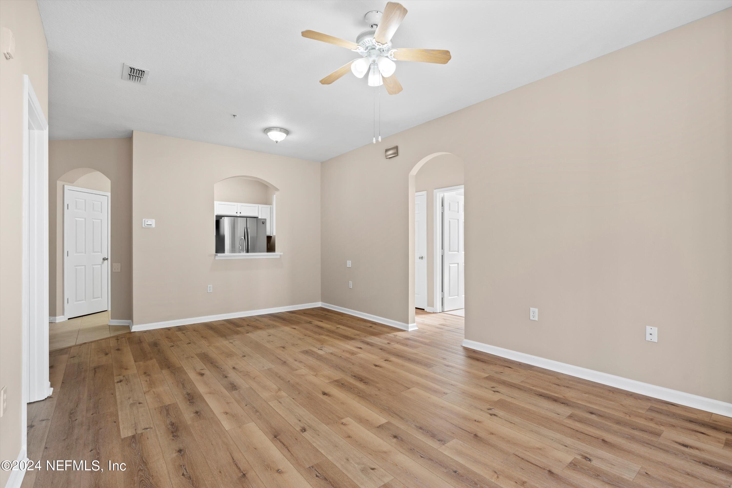 7990 BAYMEADOWS Road, 206