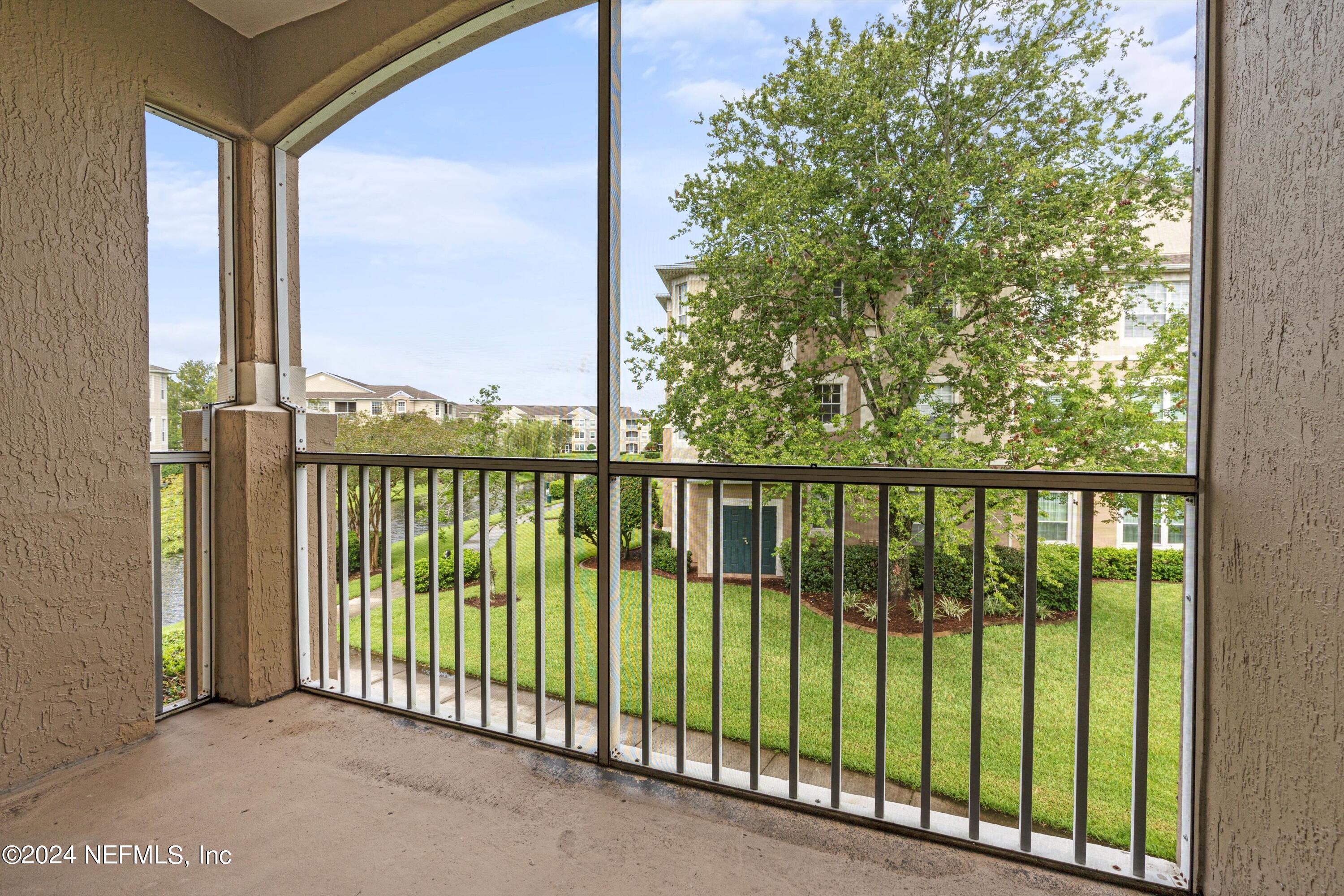 7990 BAYMEADOWS Road, 206