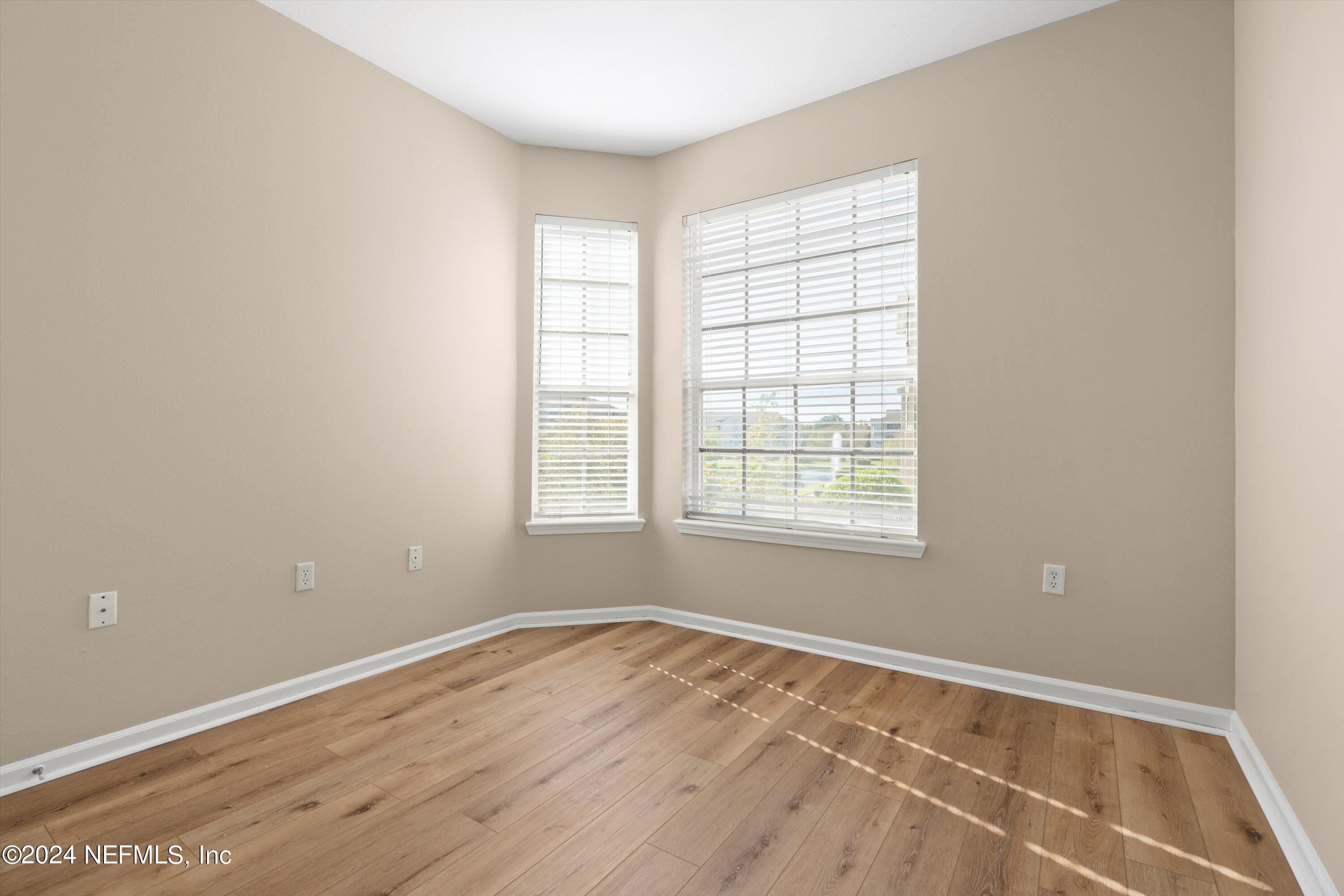 7990 BAYMEADOWS Road, 206