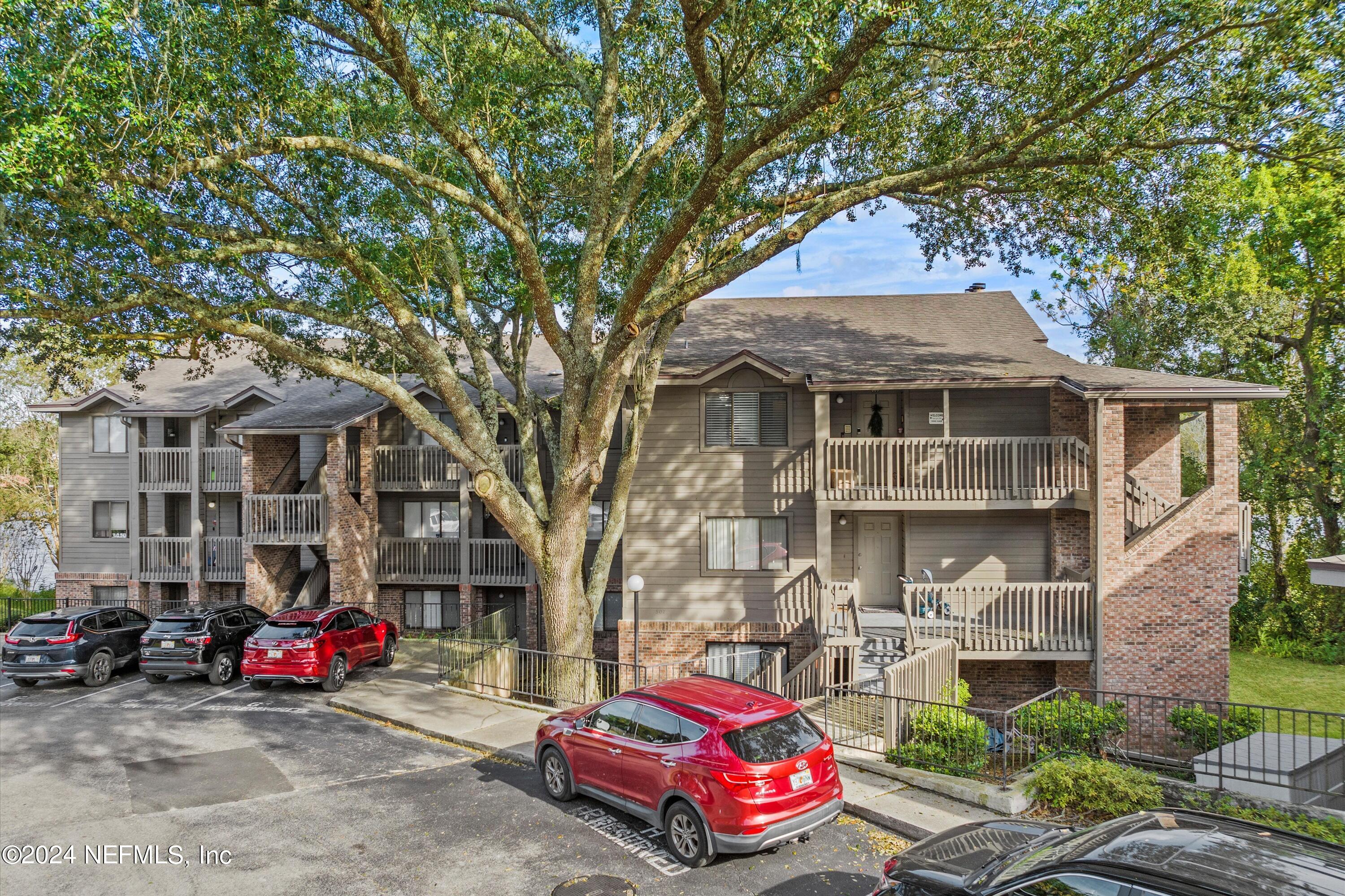 1909 UNIVERSITY Boulevard S, 509