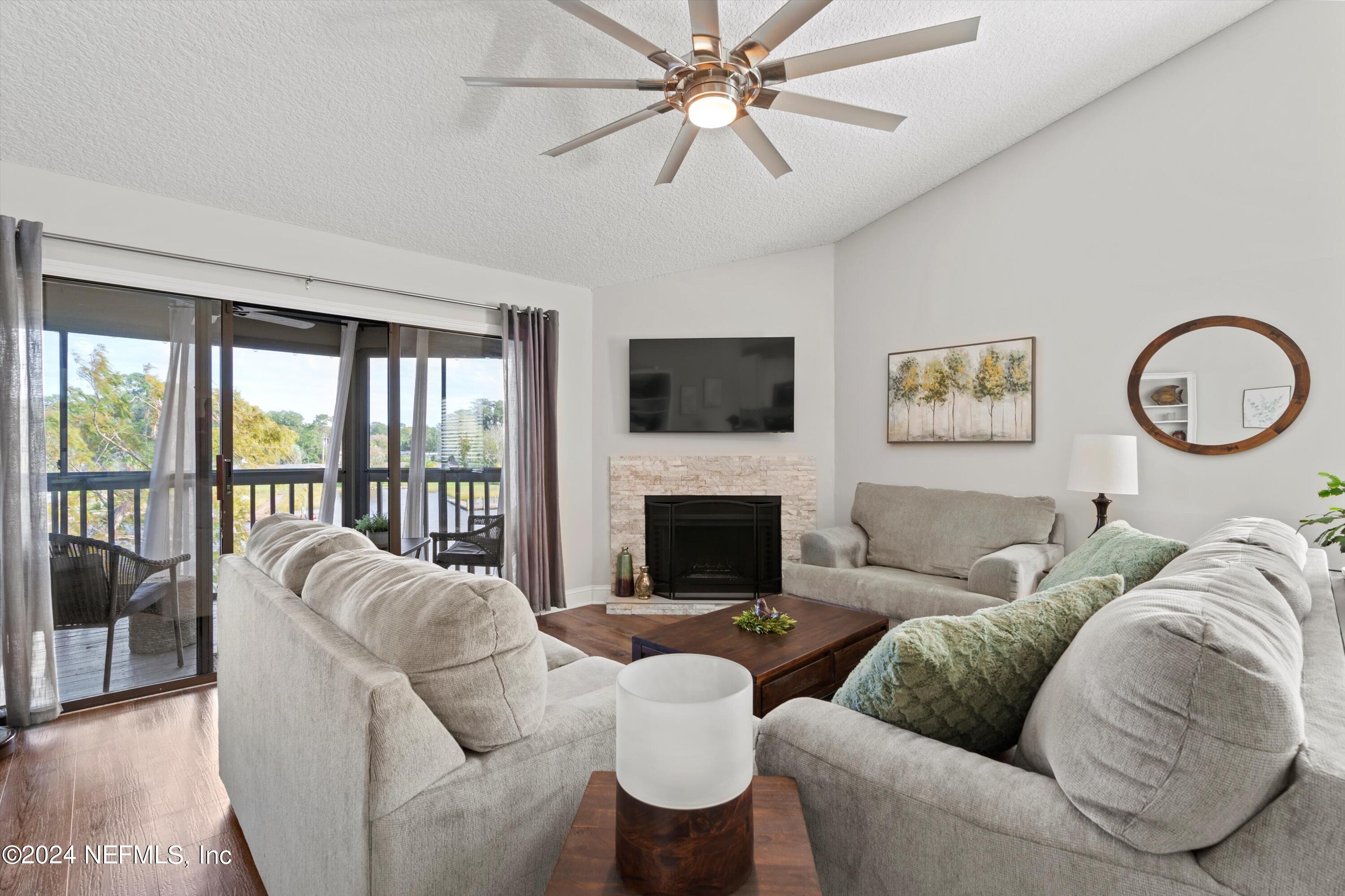 1909 UNIVERSITY Boulevard S, 509
