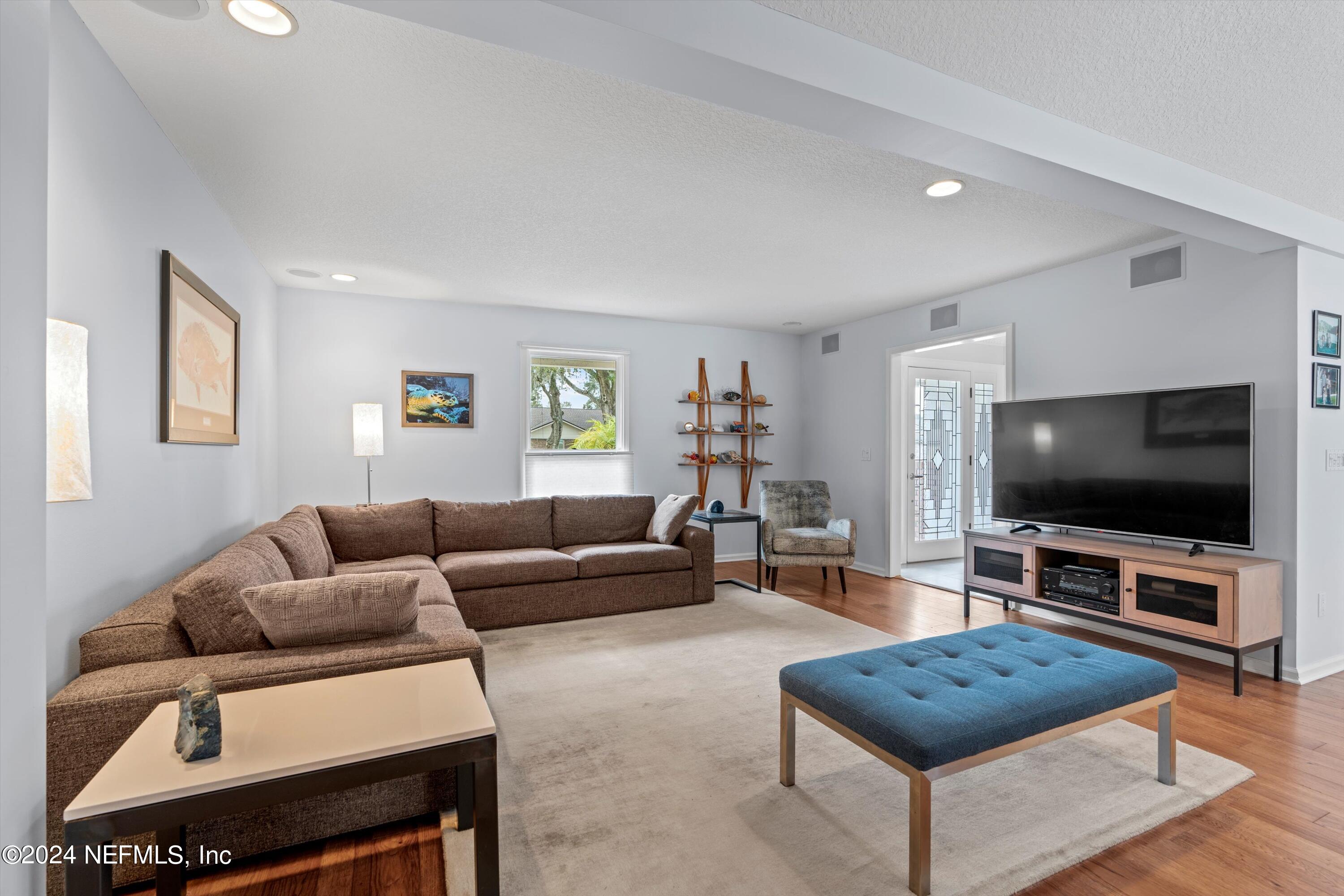 3730 CATHEDRAL COVE Road