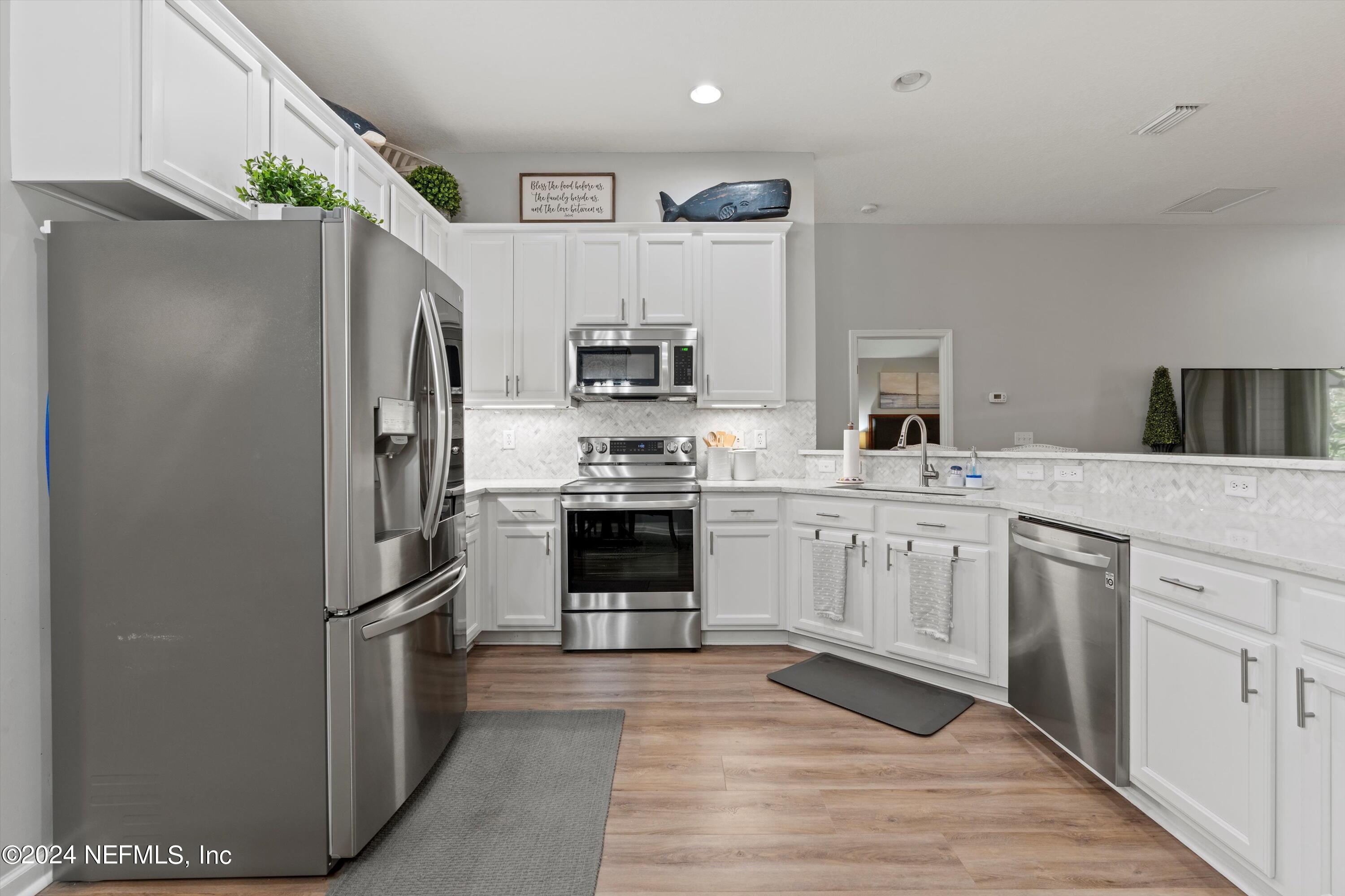 14032 BRADLEY COVE Road