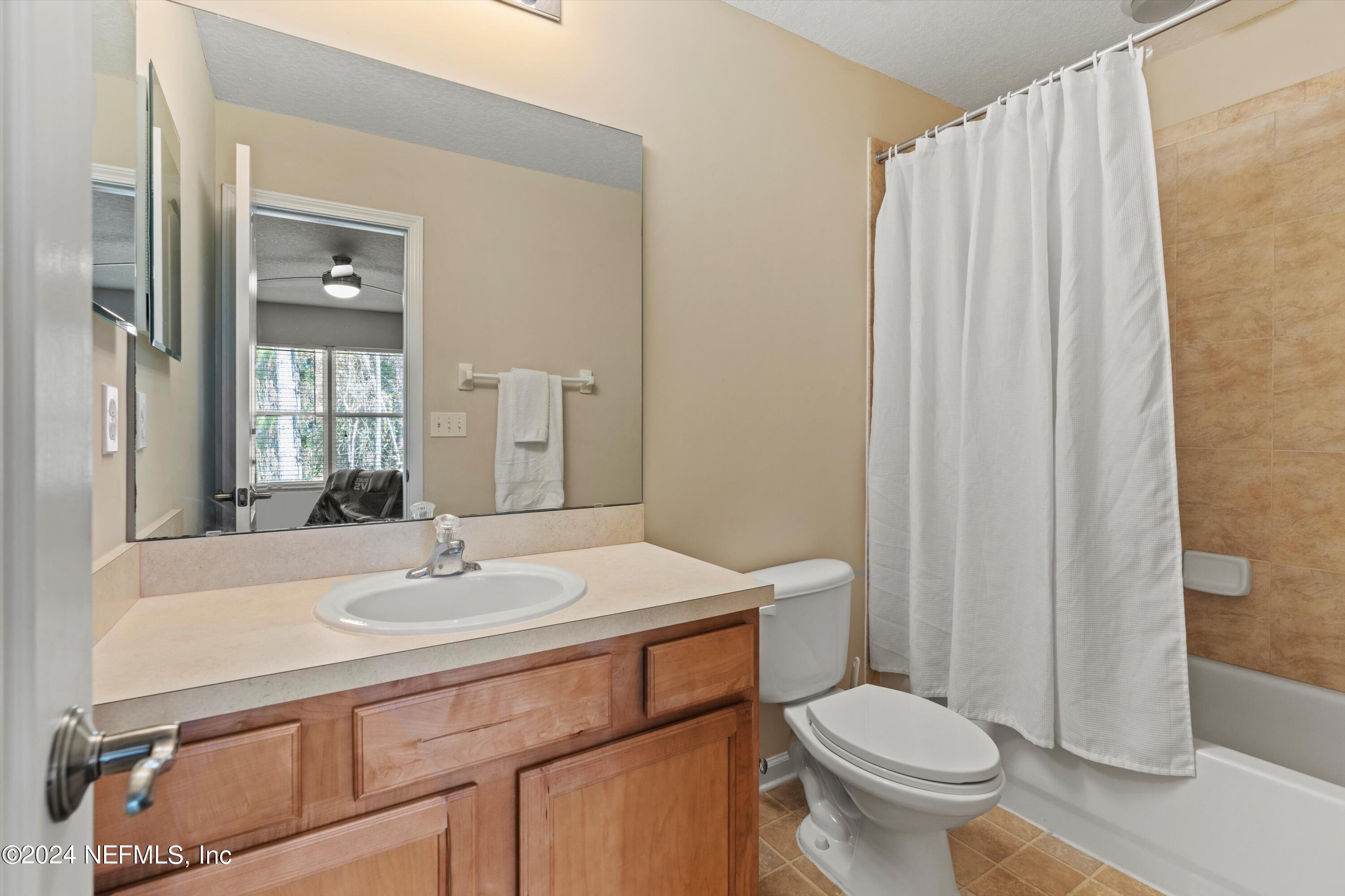 14032 BRADLEY COVE Road