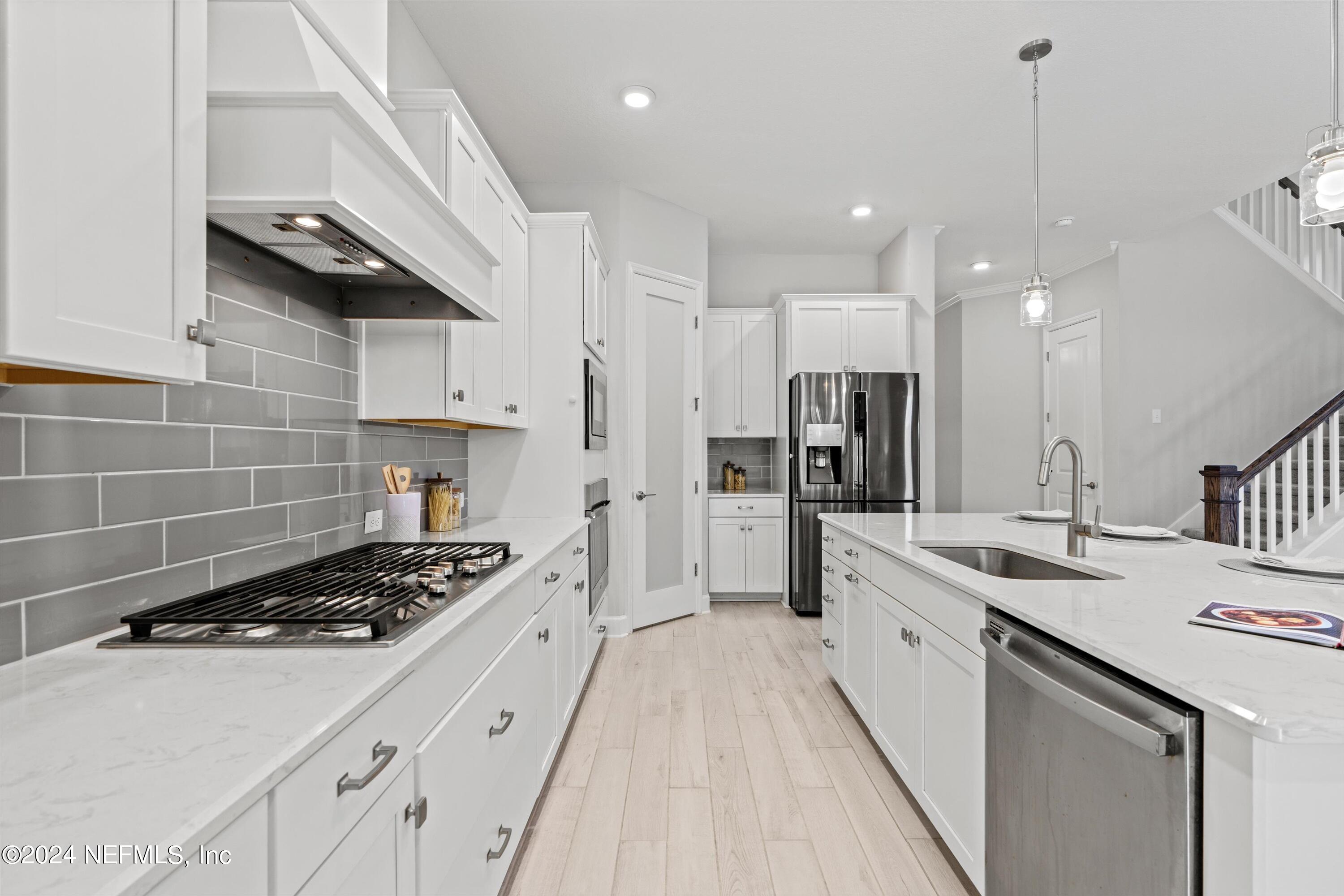 269 CONSTITUTION Drive