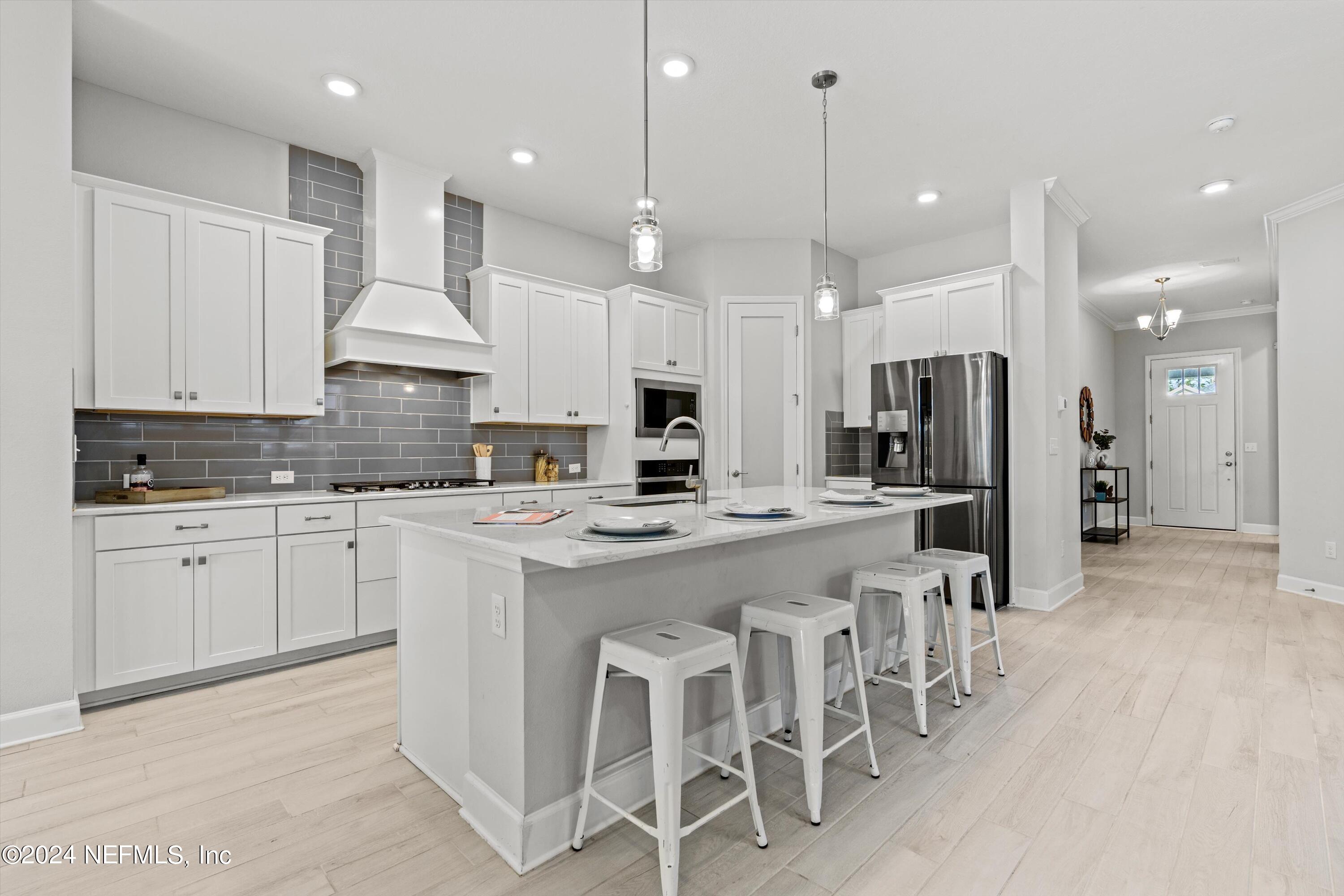 269 CONSTITUTION Drive