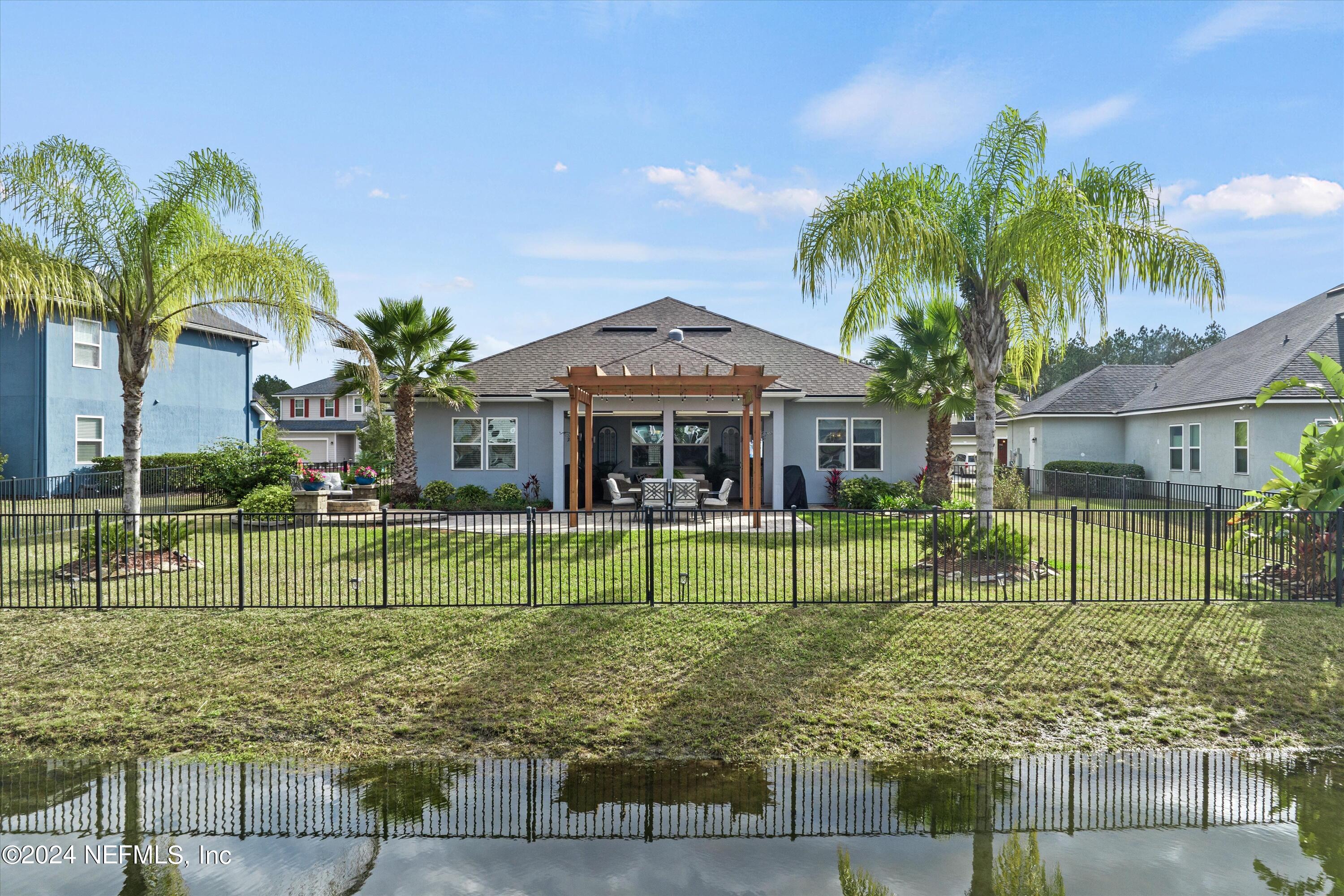 317 TRELLIS BAY Drive