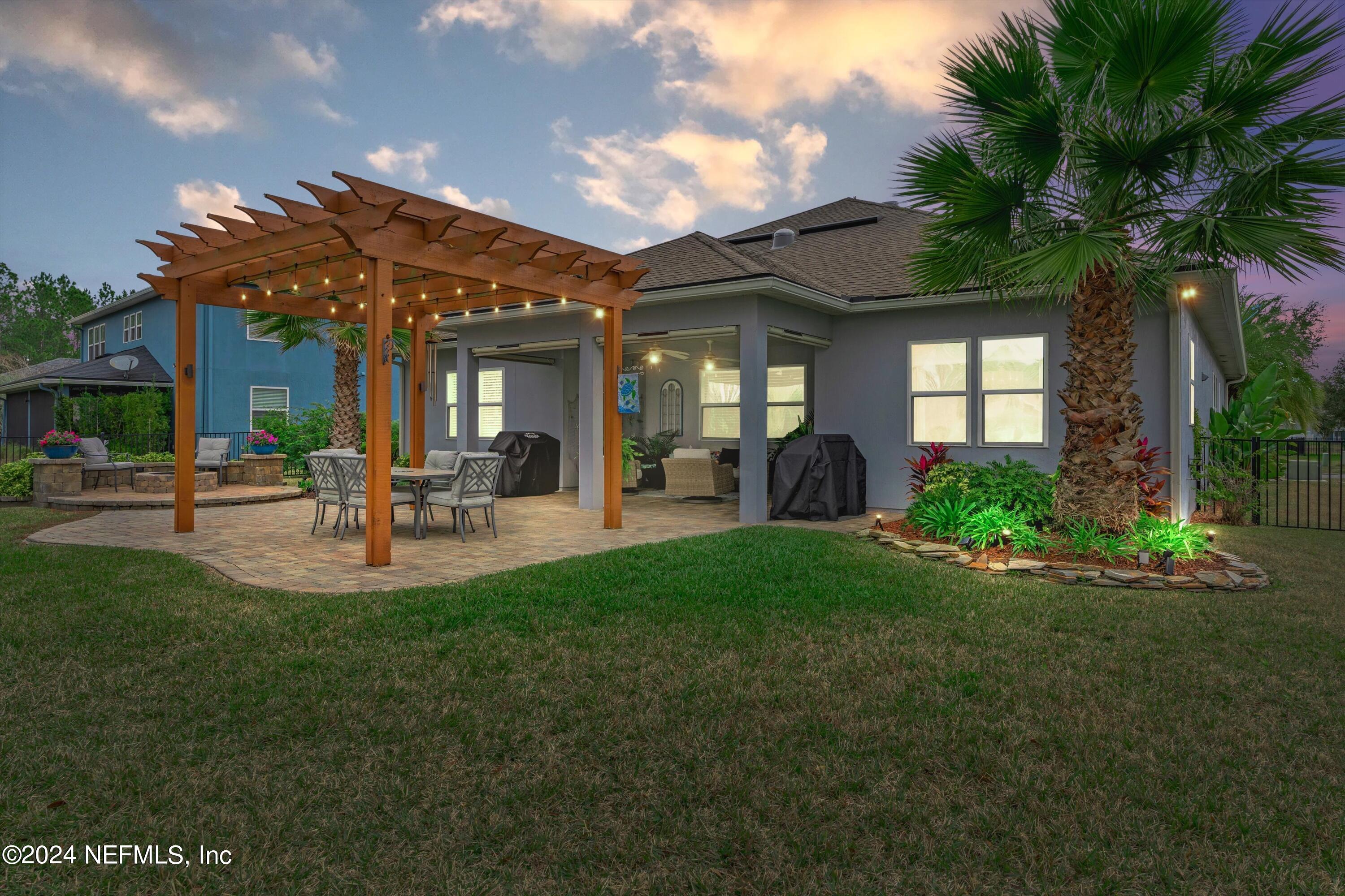 317 TRELLIS BAY Drive