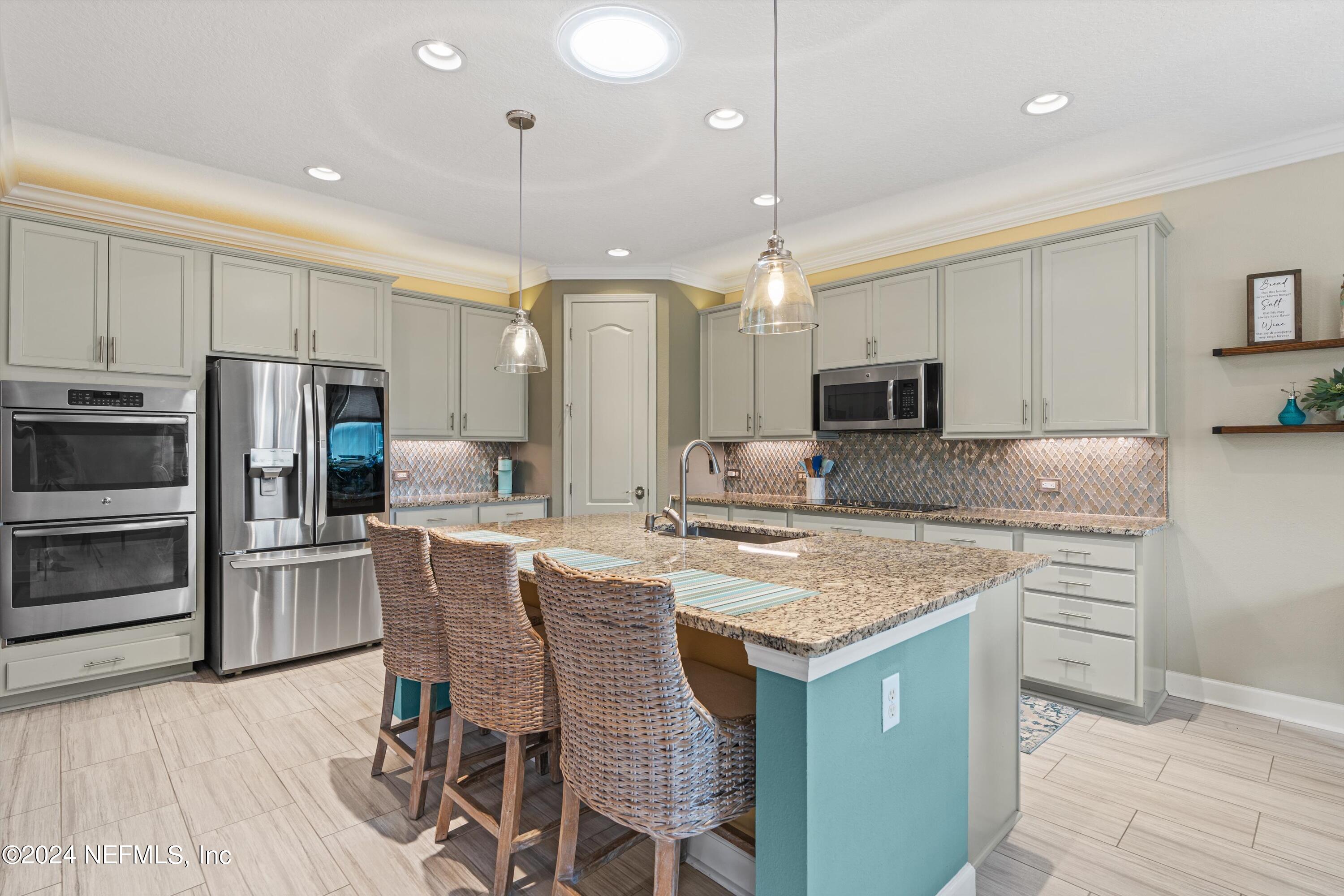 317 TRELLIS BAY Drive