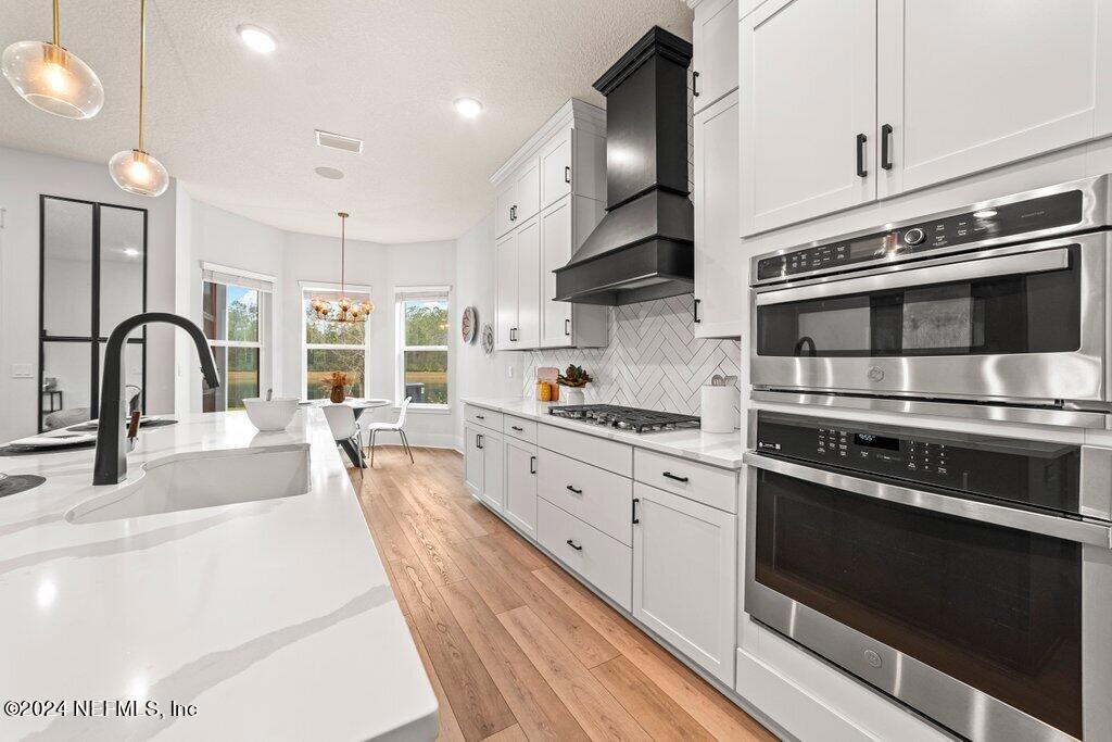 320 SETTLERS LANDING Drive