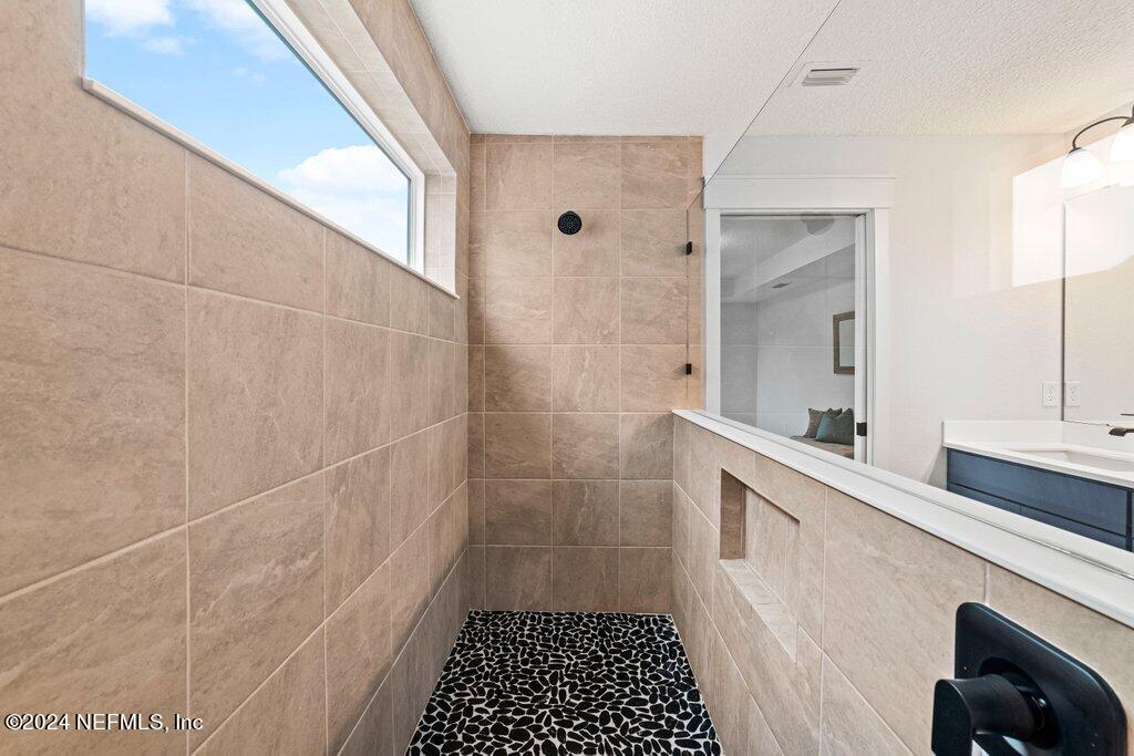 320 SETTLERS LANDING Drive