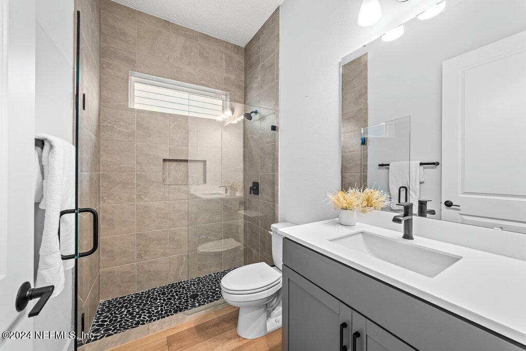 320 SETTLERS LANDING Drive