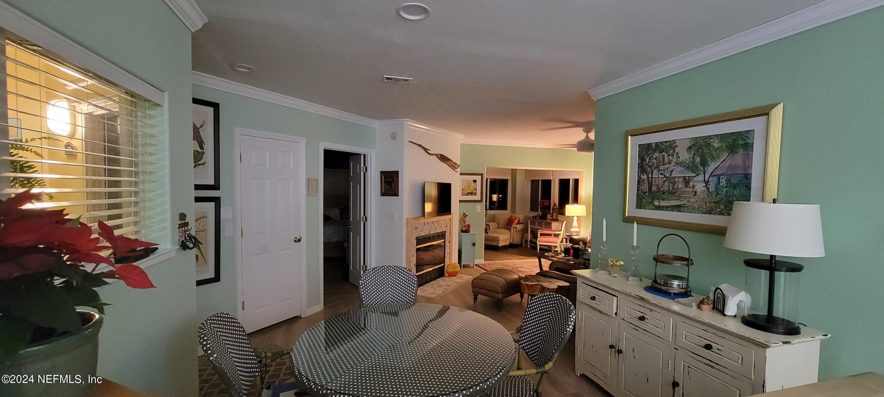 1800 THE GREENS Way, 308