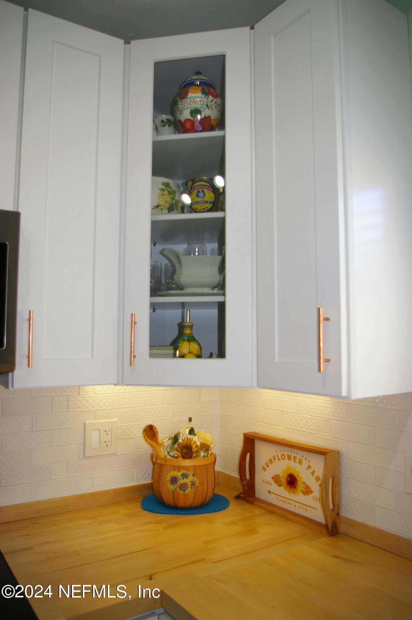 1800 THE GREENS Way, 308