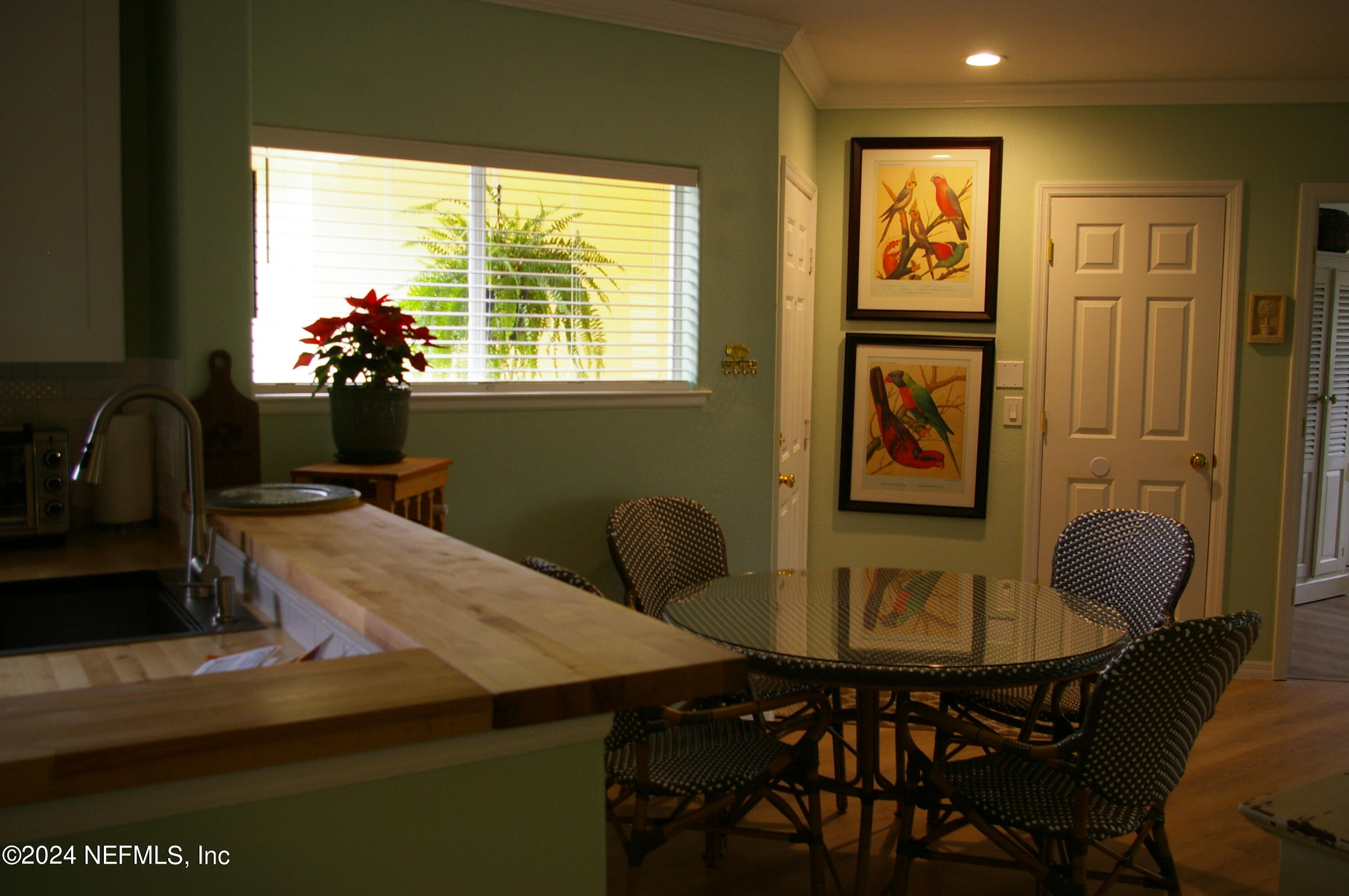 1800 THE GREENS Way, 308