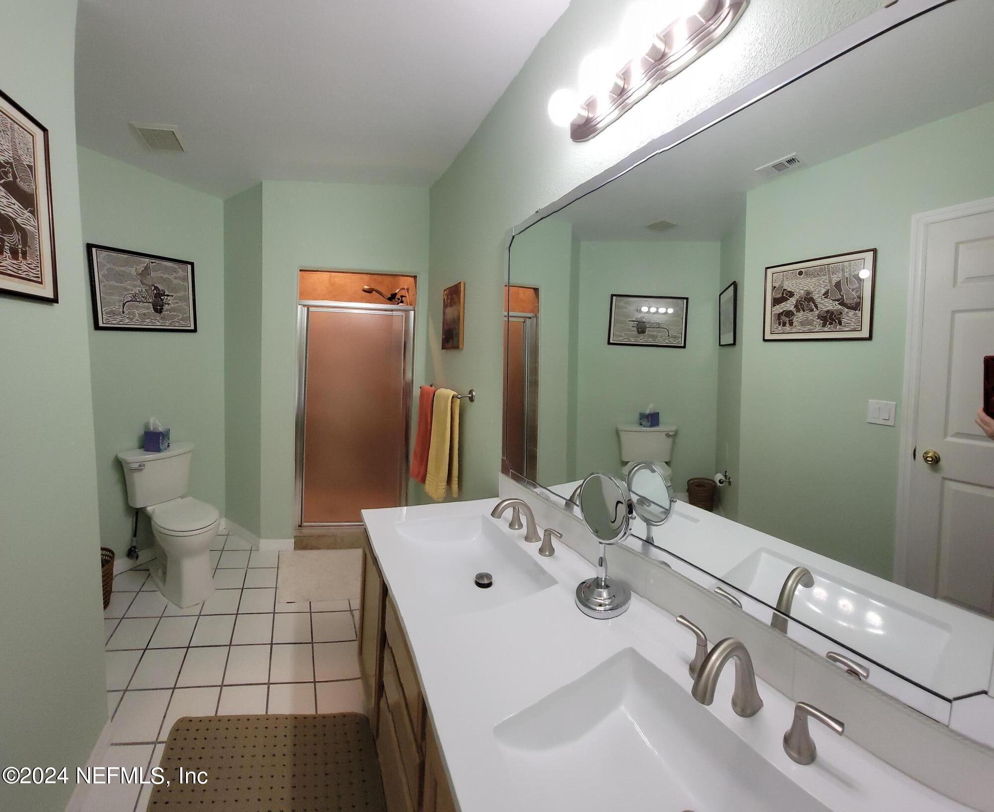 1800 THE GREENS Way, 308