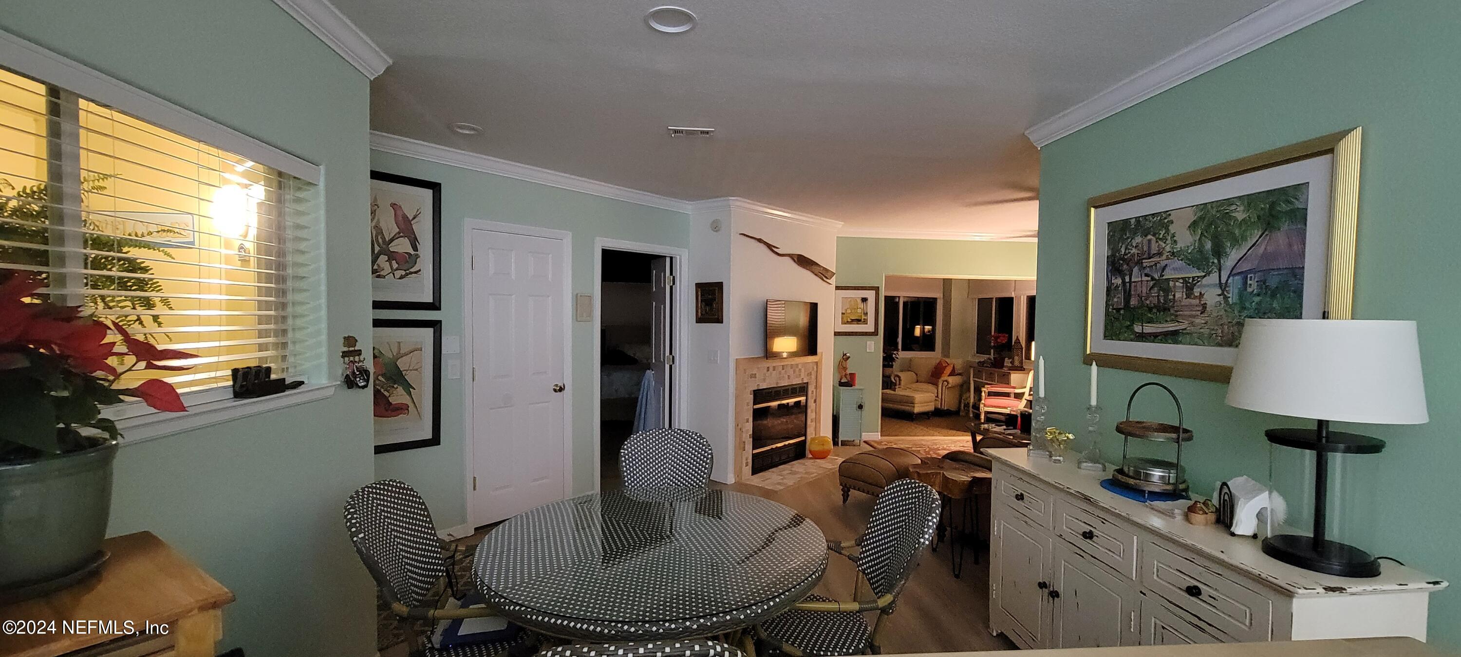 1800 THE GREENS Way, 308