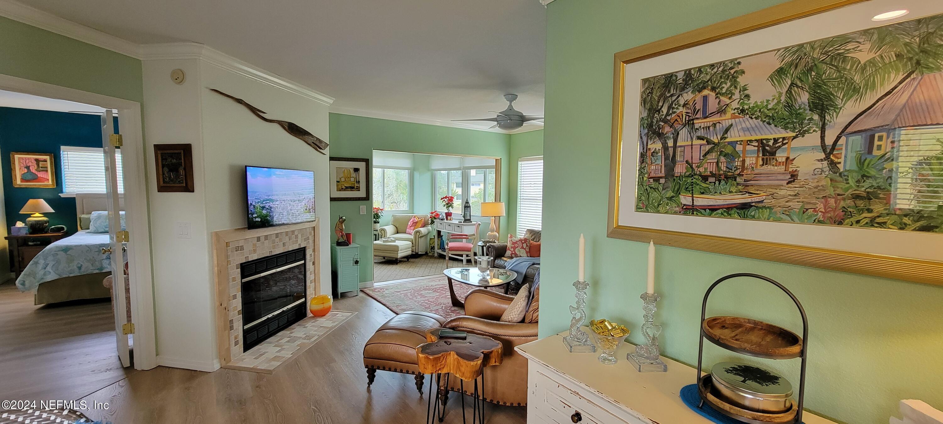 1800 THE GREENS Way, 308