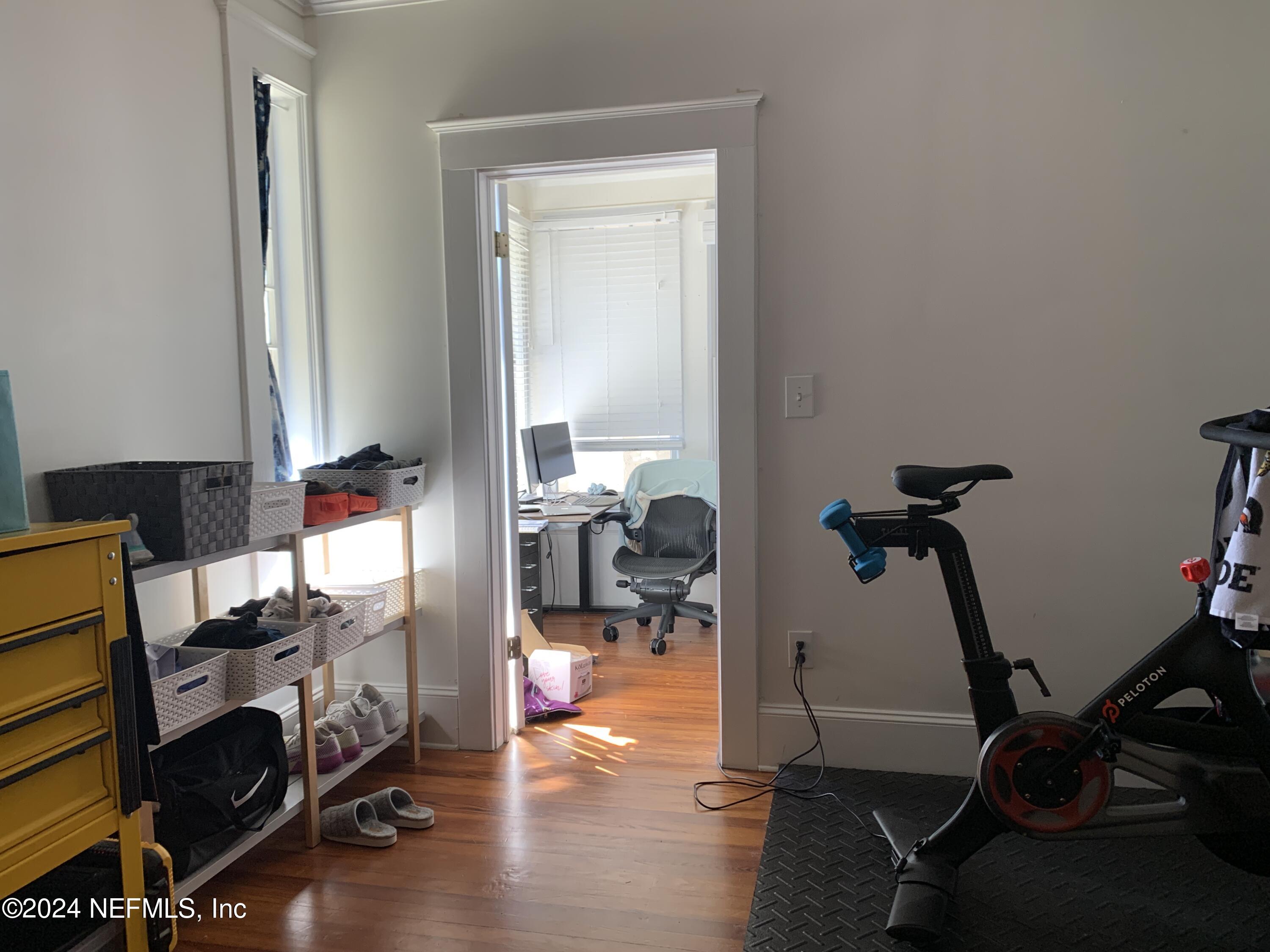 2121 RIVER Boulevard