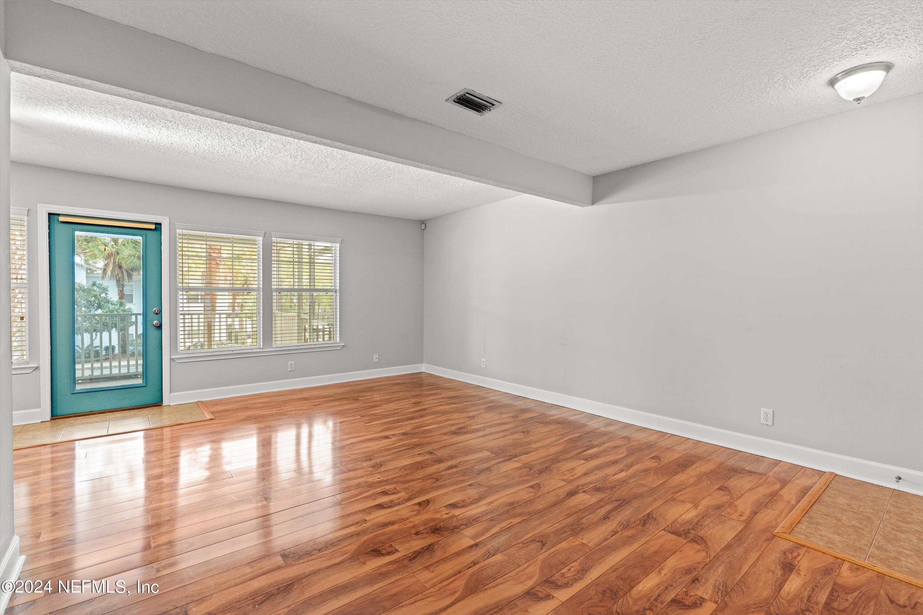 3434 BLANDING Boulevard, 226