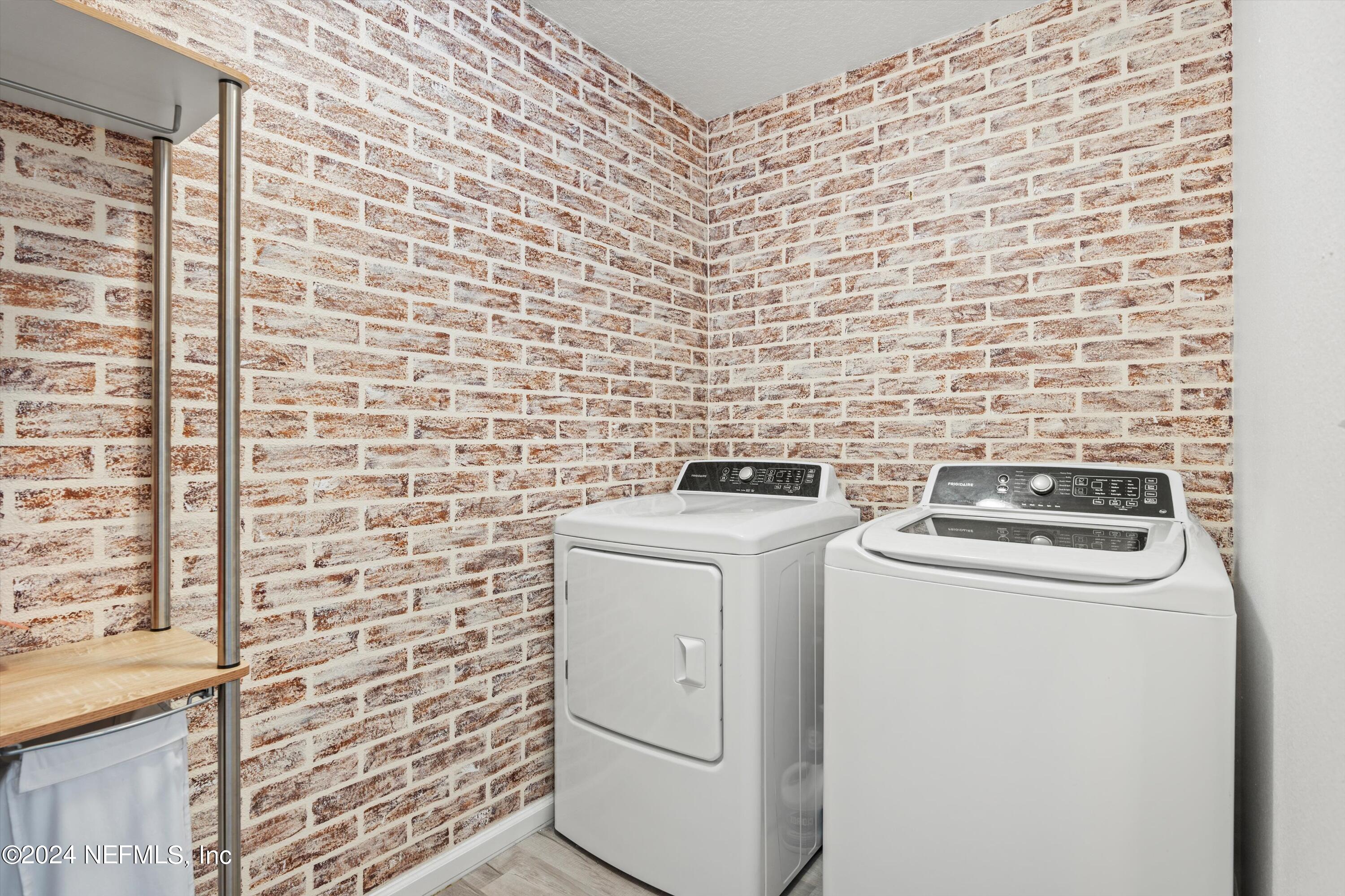 2130 PEBBLE POINT Drive