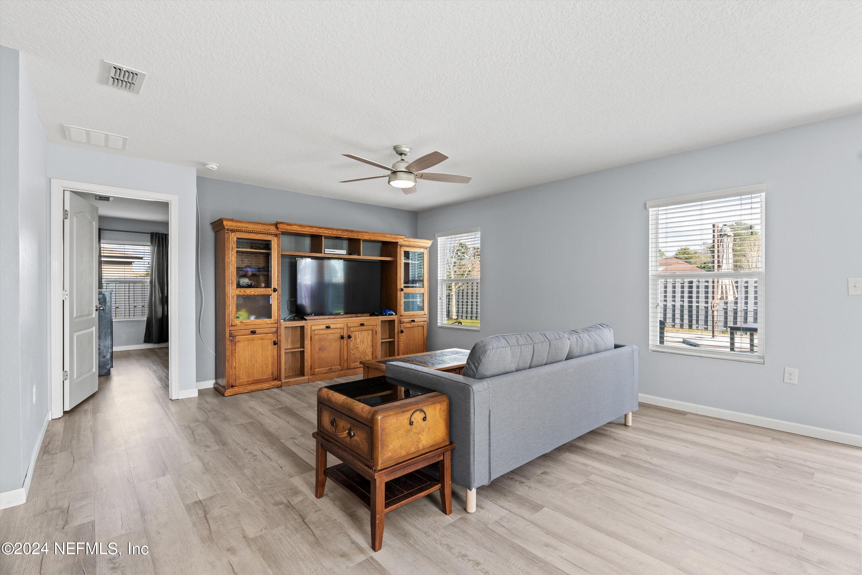 2130 PEBBLE POINT Drive