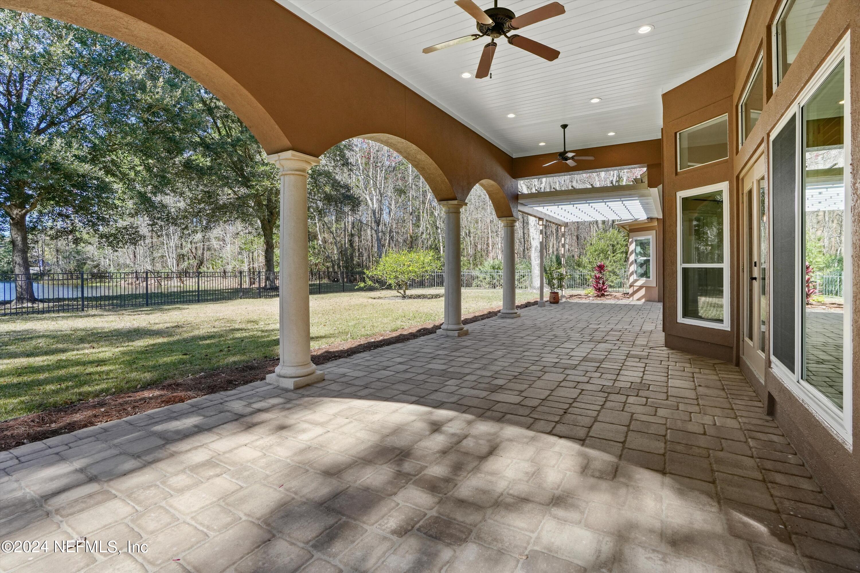 7845 GROVETON HILLS Place