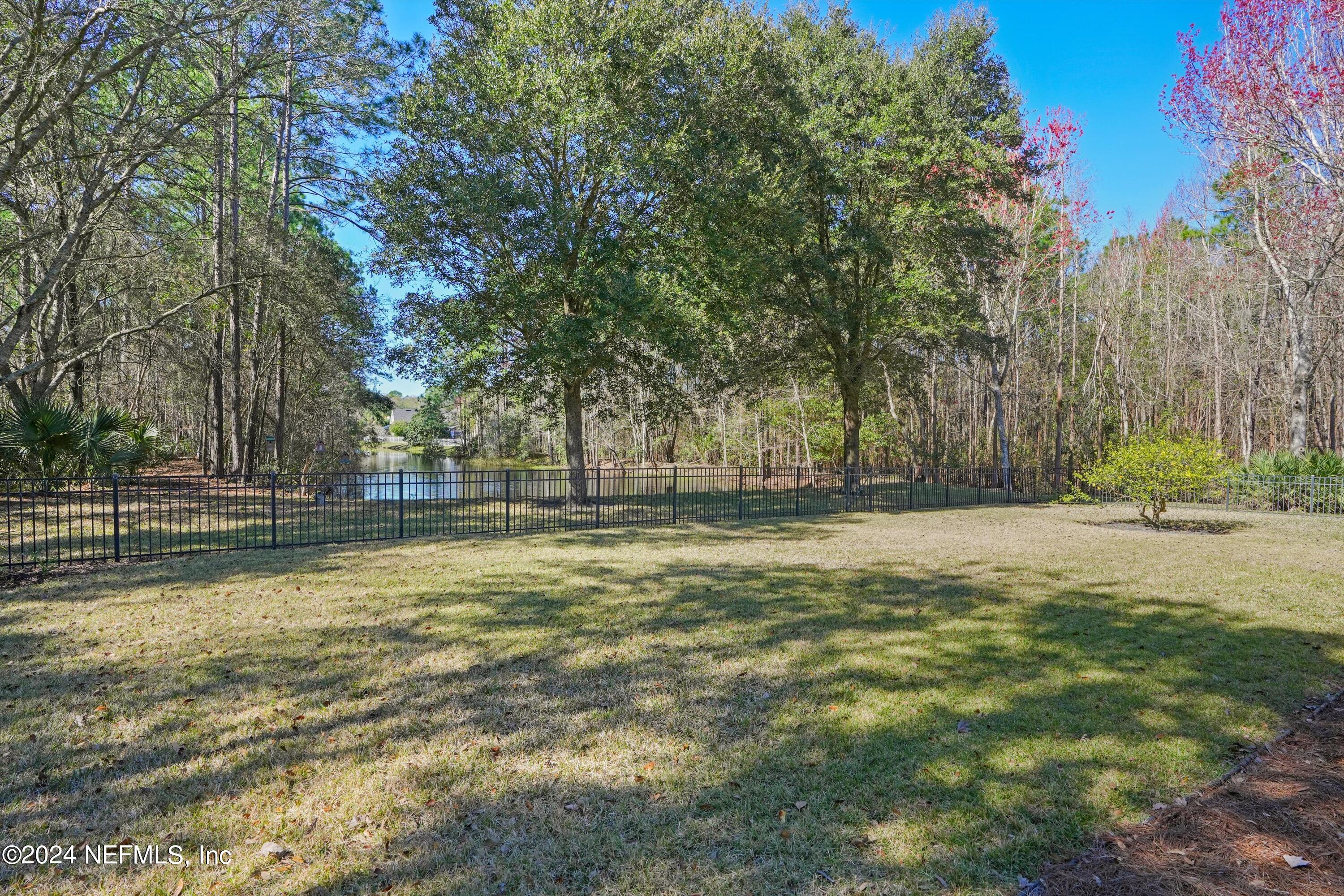 7845 GROVETON HILLS Place