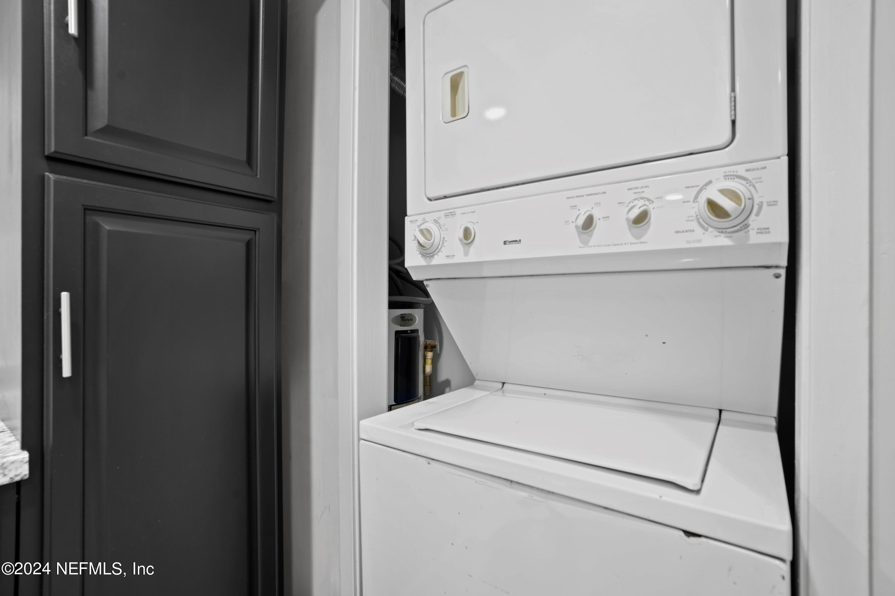 3155 RAVINES Road, 3506