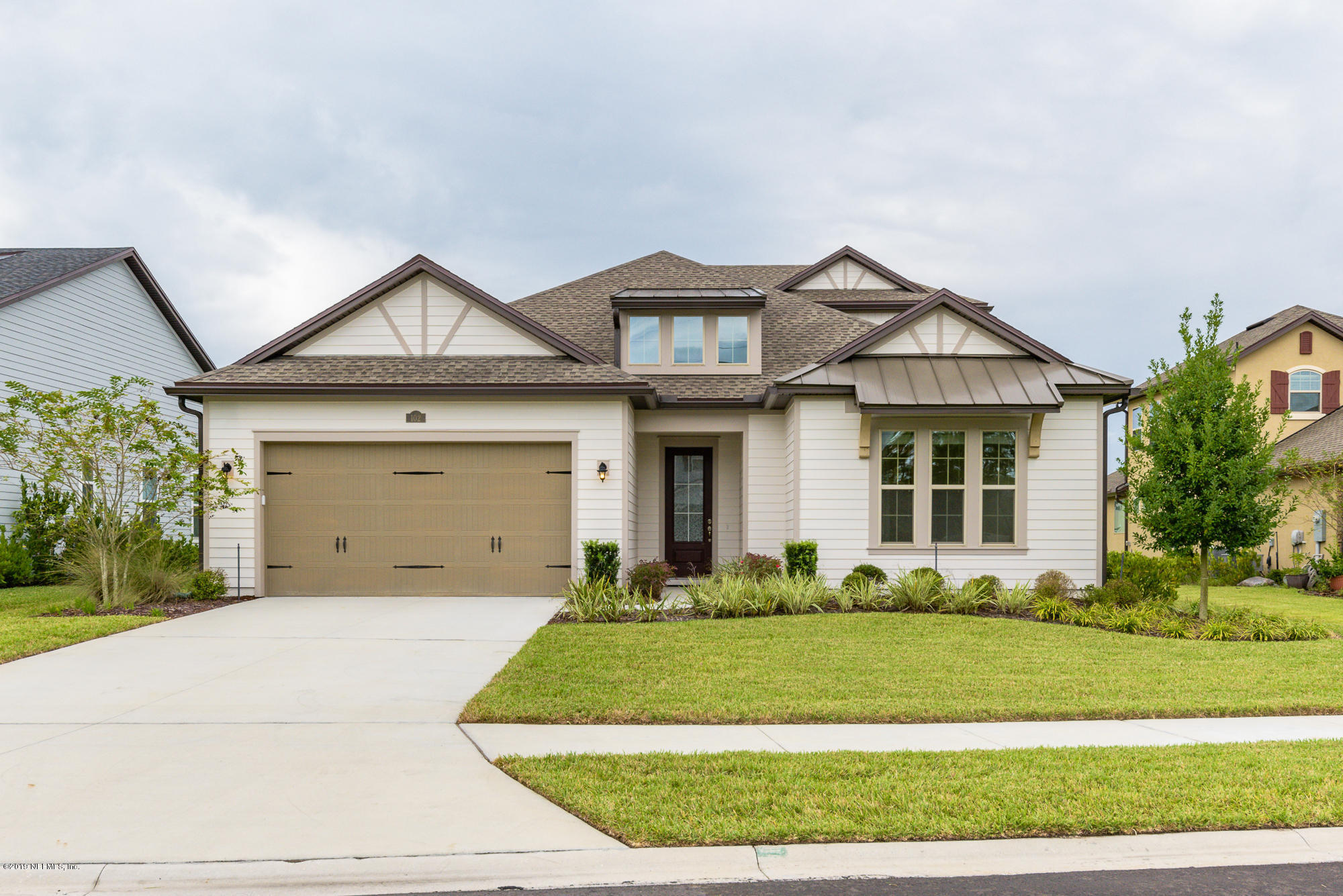 102 STARLIS Place