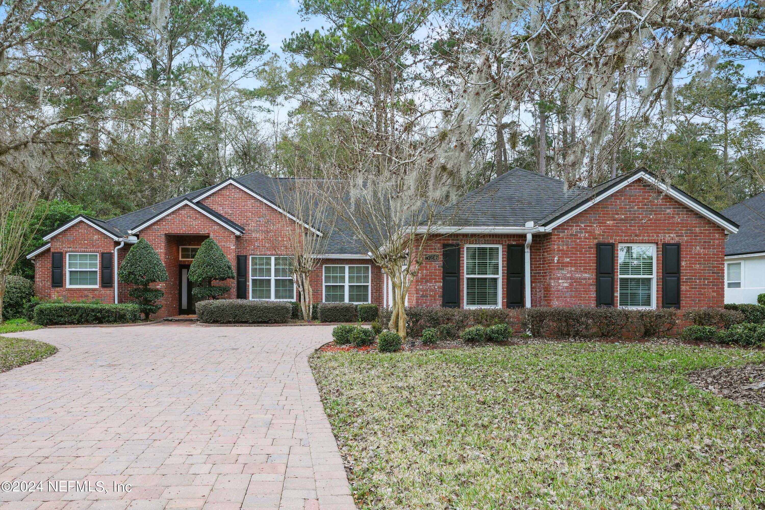 526 BERKSHIRE Court