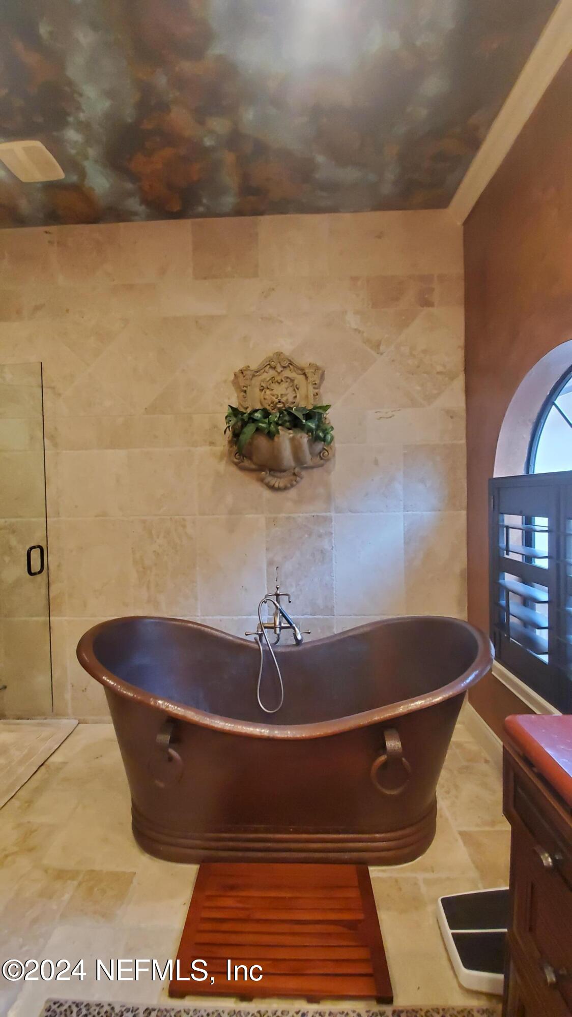 8849 LA TERRAZZA Place